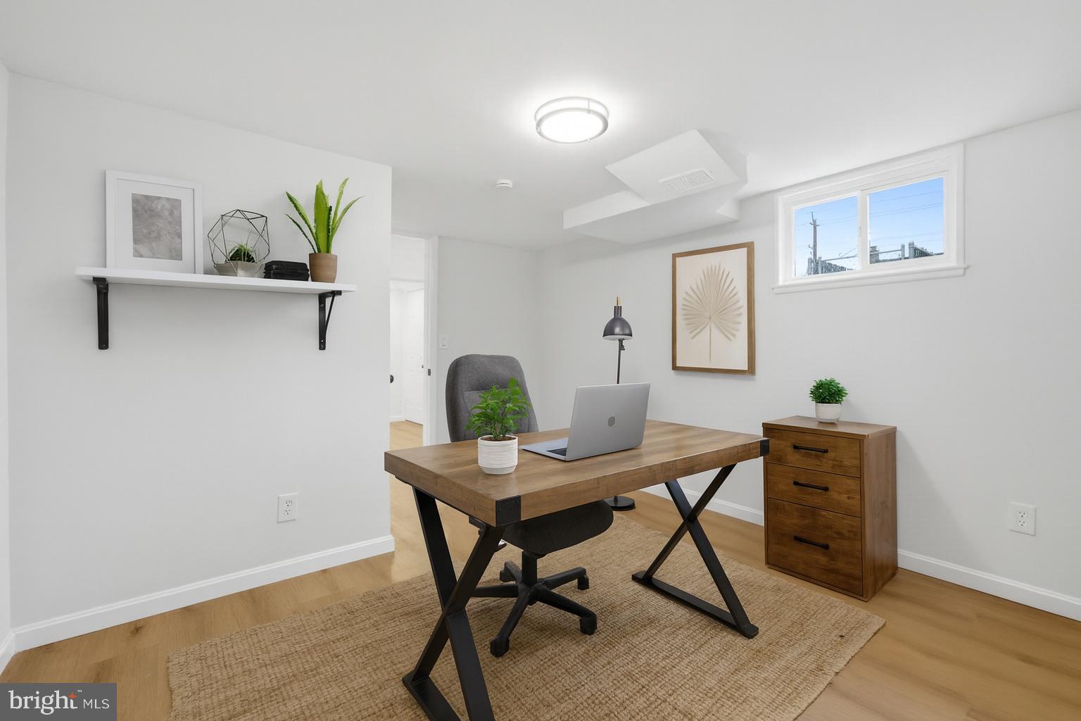 JANETA - Residential