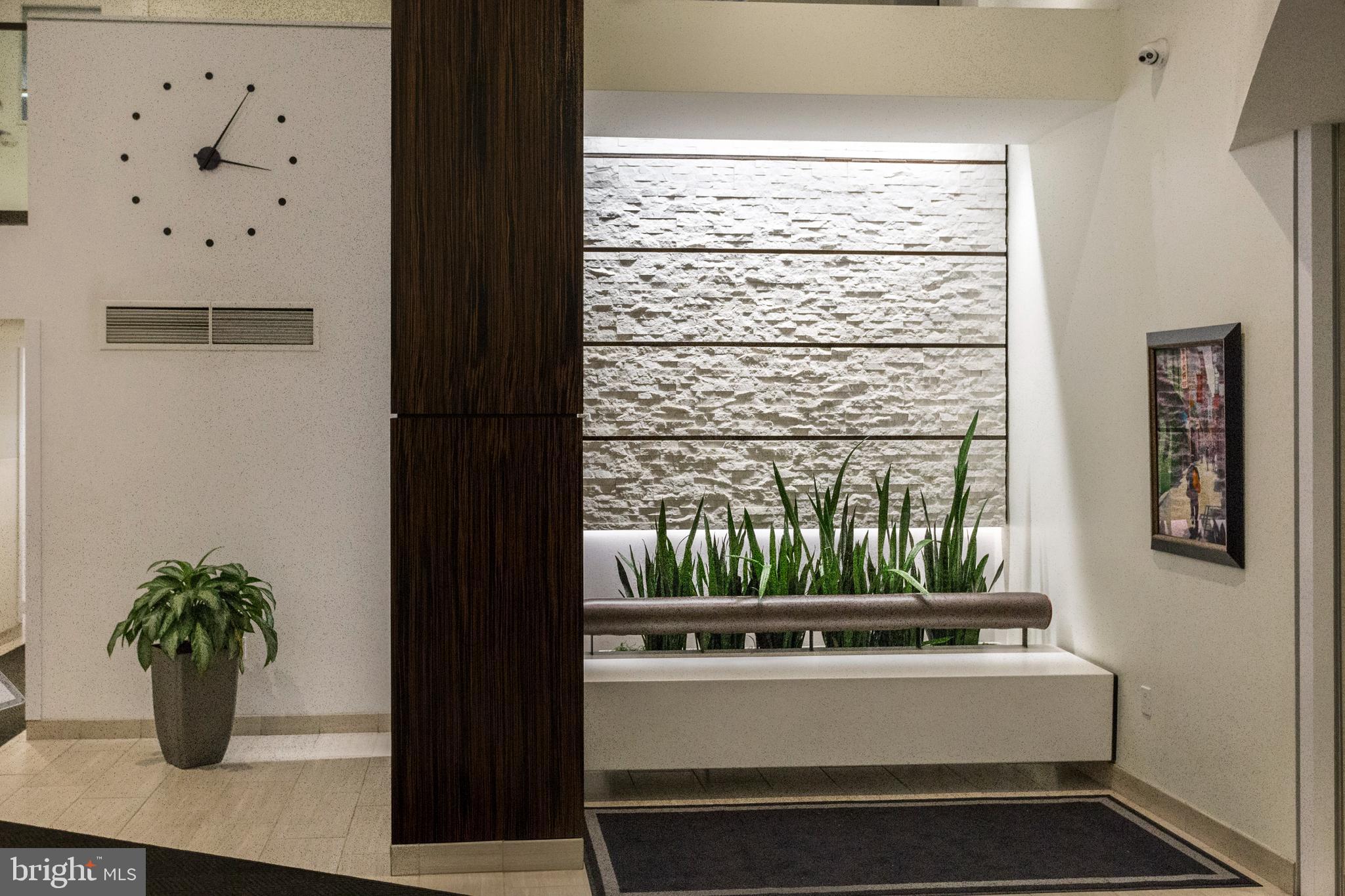 AVENUE OF THE ARTS - Residential