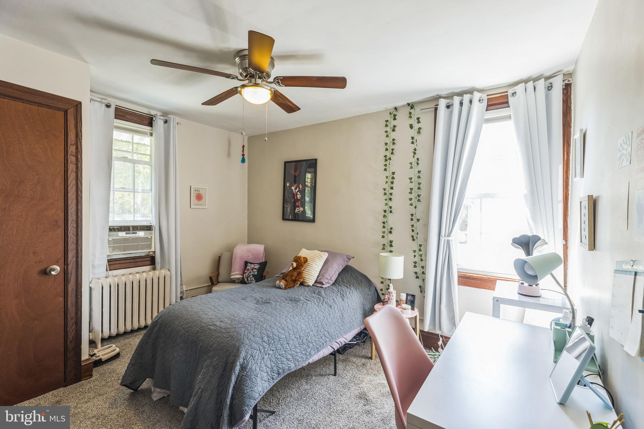 CHELTENHAM VIL - Residential