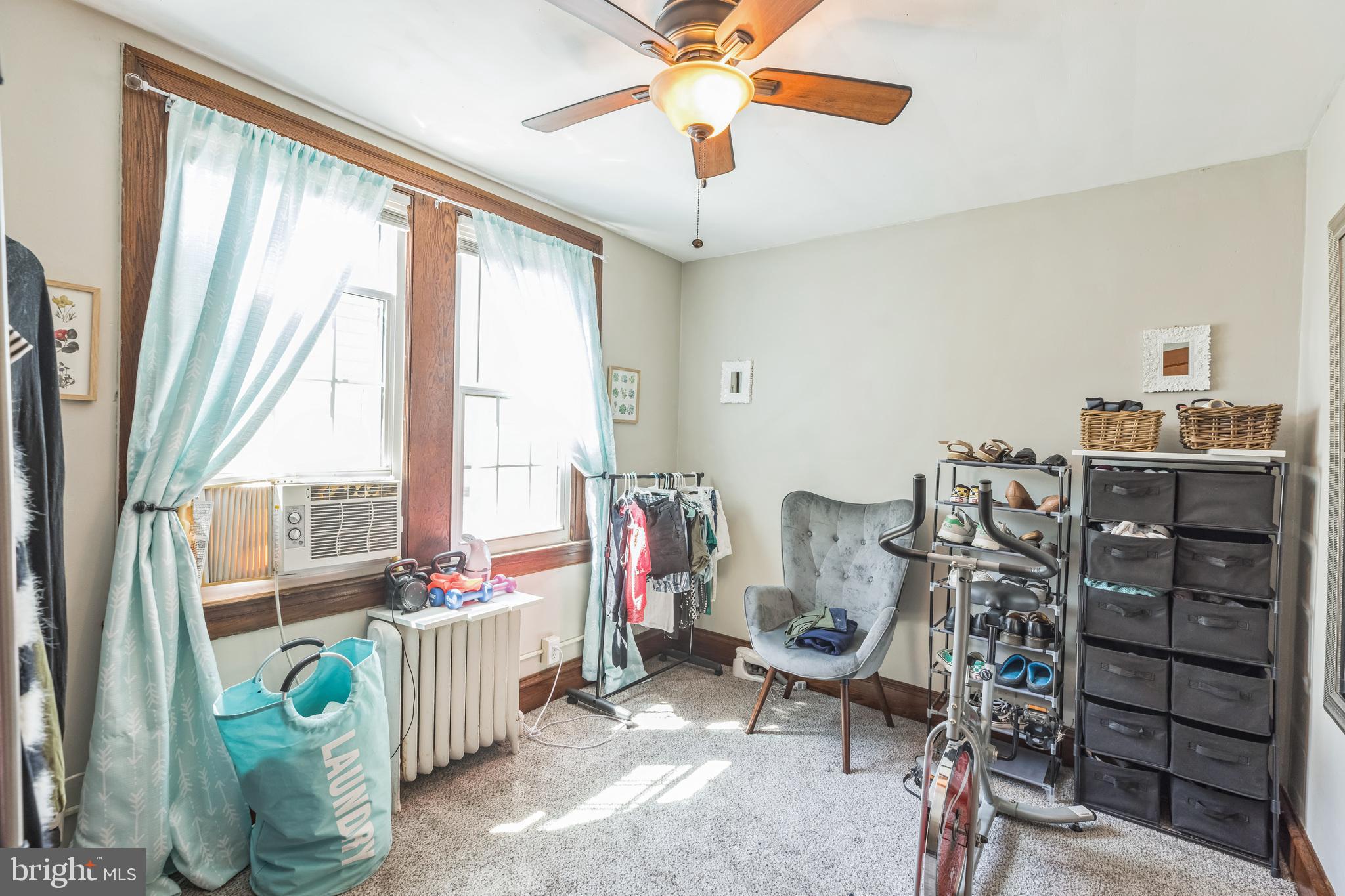 CHELTENHAM VIL - Residential