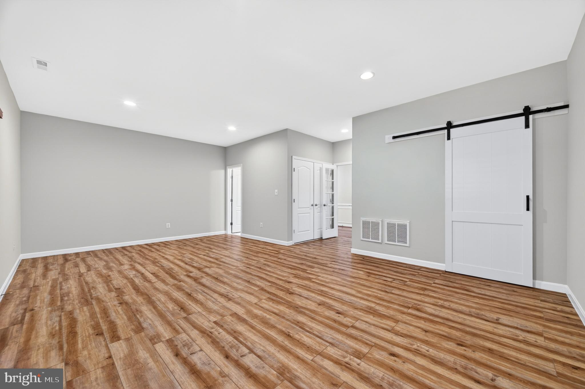 STONE RIDGE SOUTH - Residential