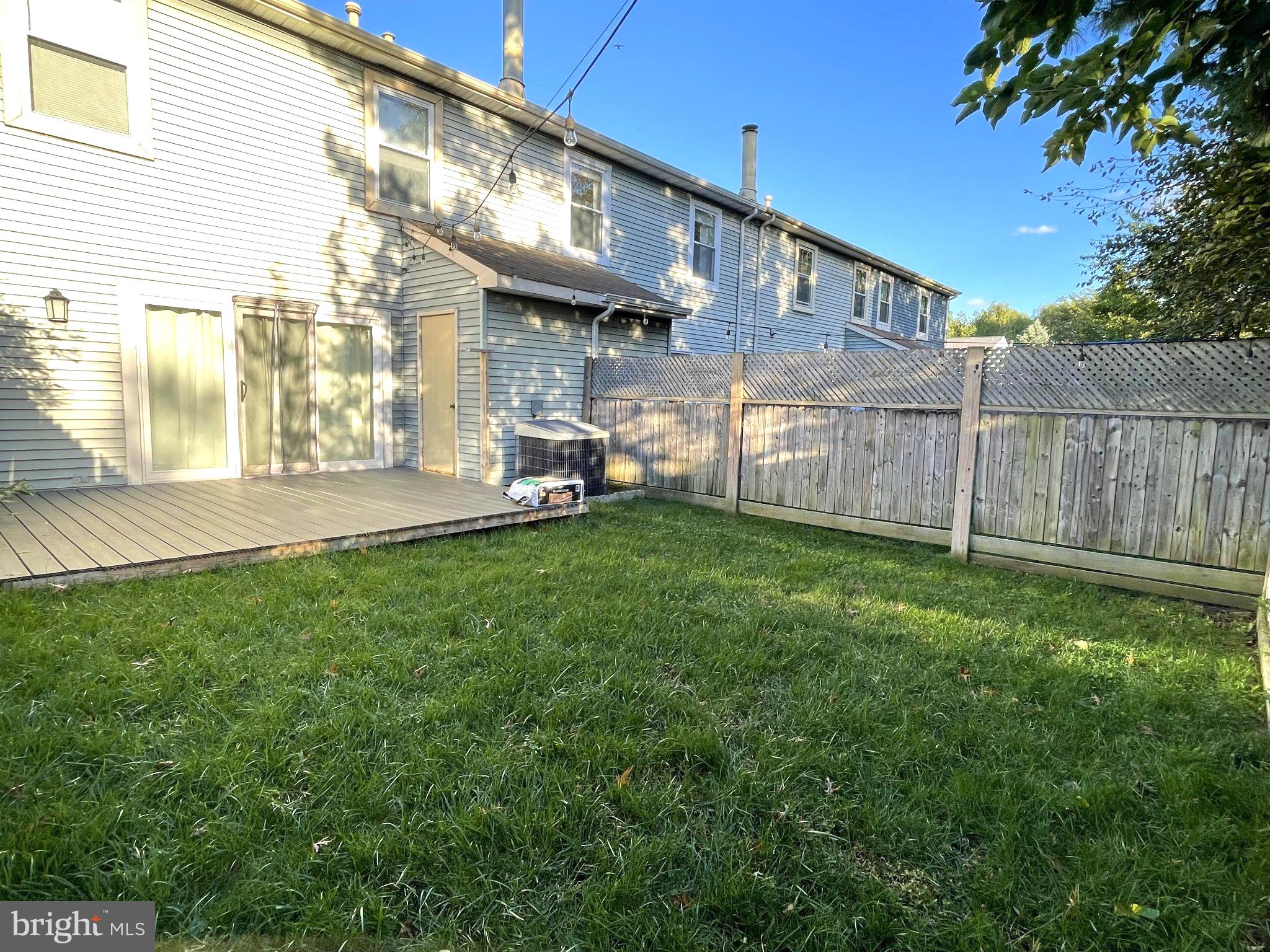 103 ROBERTS LANE