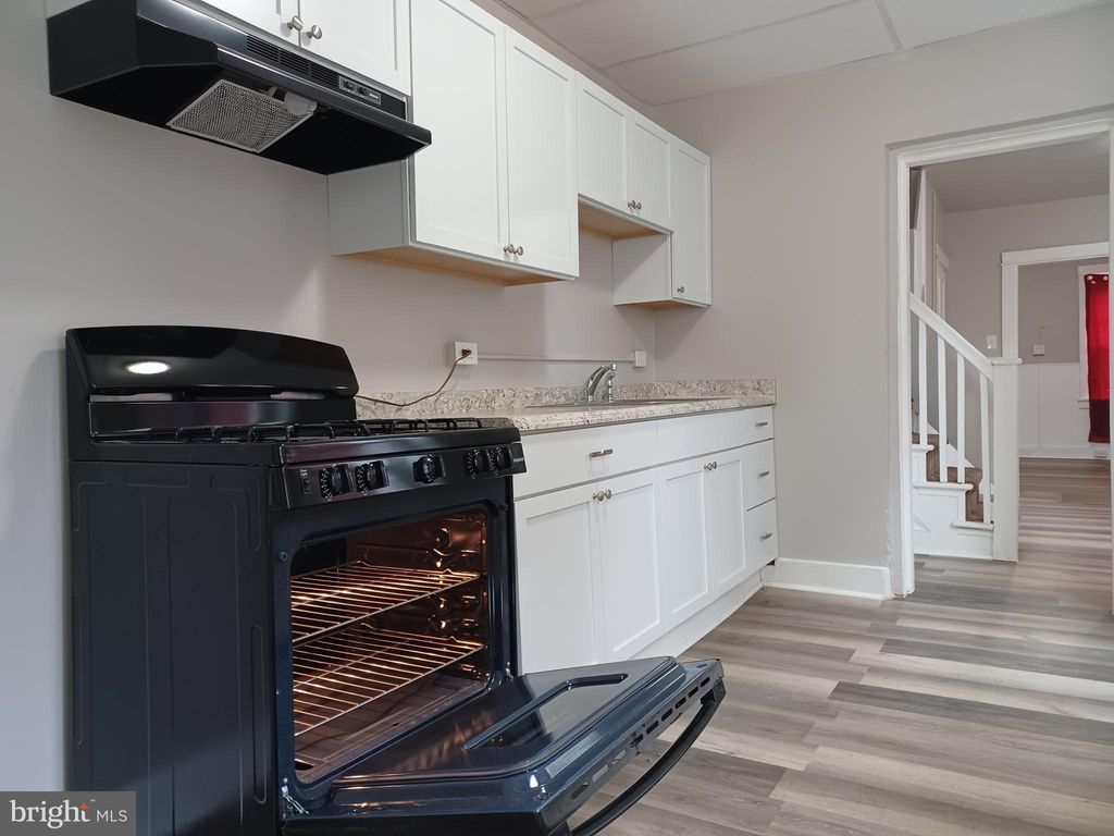 Photo of 539 Green Street 1/2, LANCASTER, PA 17602 (MLS # PALA2073292)