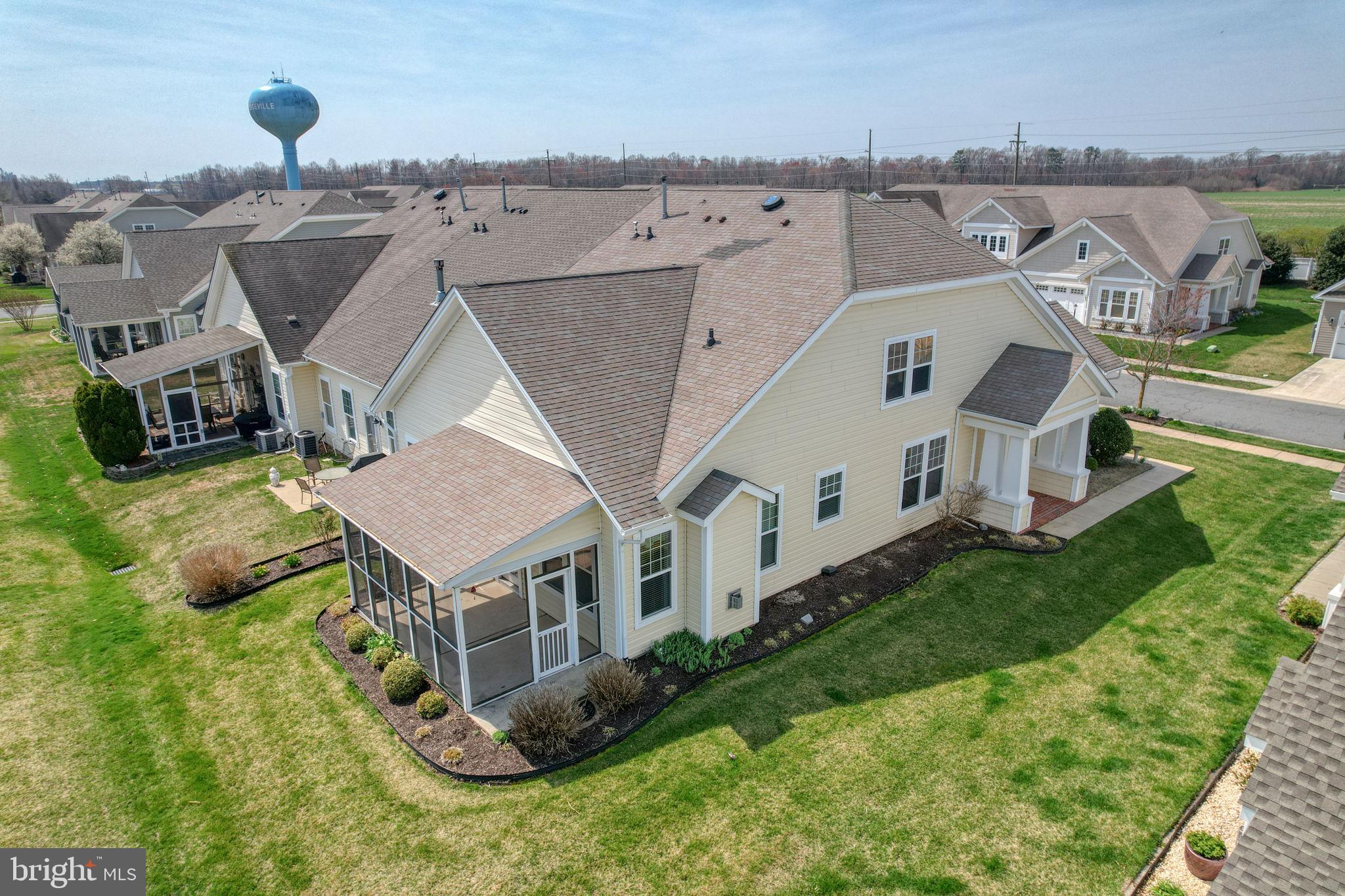 100 WHISTLING DUCK DRIVE