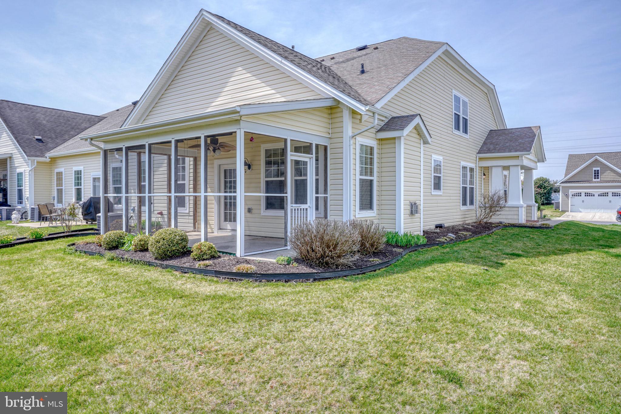 100 WHISTLING DUCK DRIVE