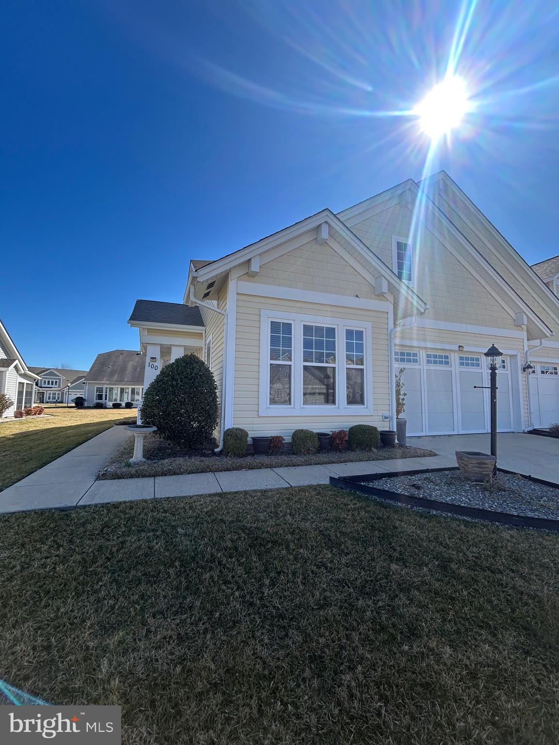 100 WHISTLING DUCK DRIVE