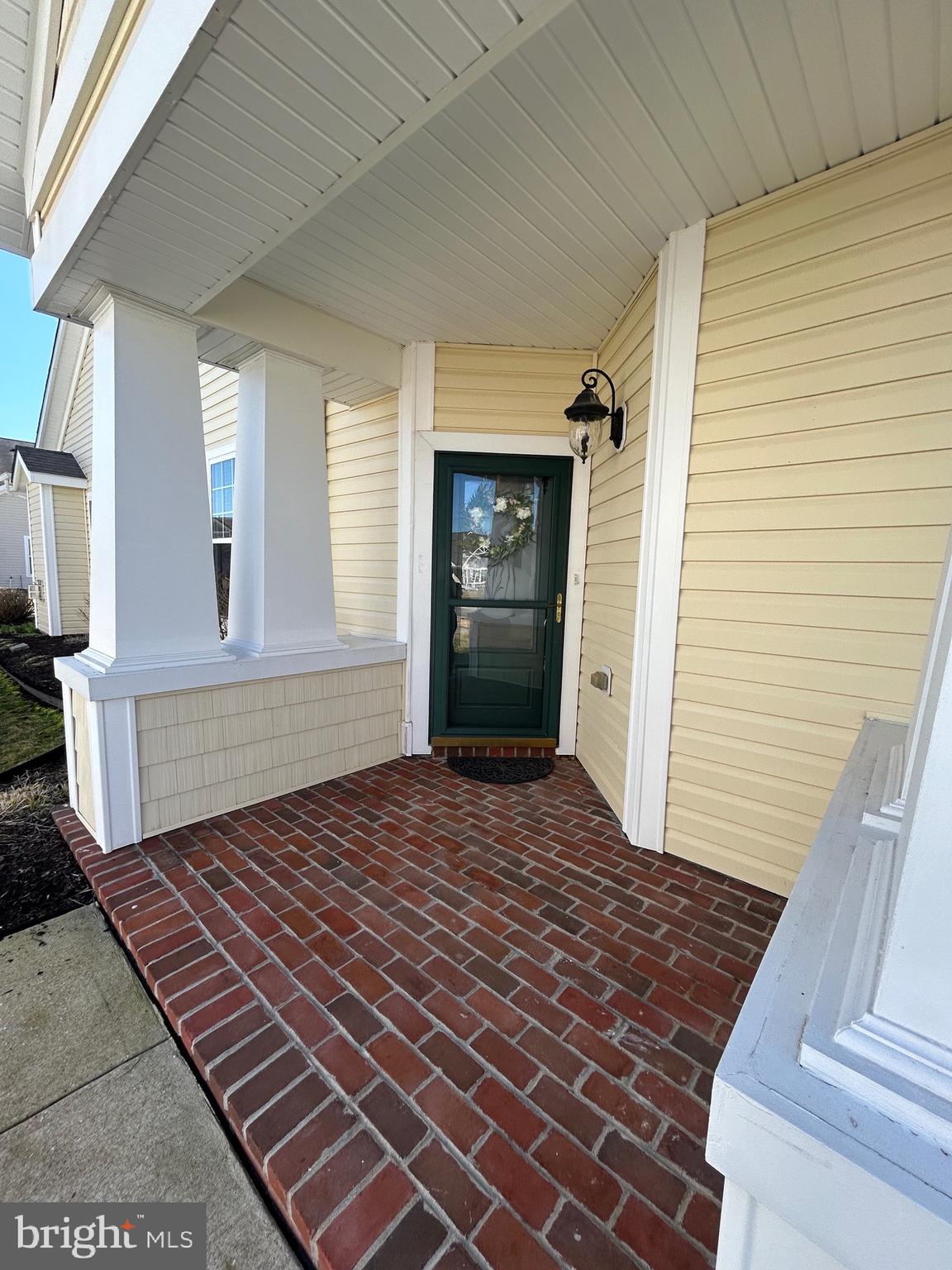 100 WHISTLING DUCK DRIVE