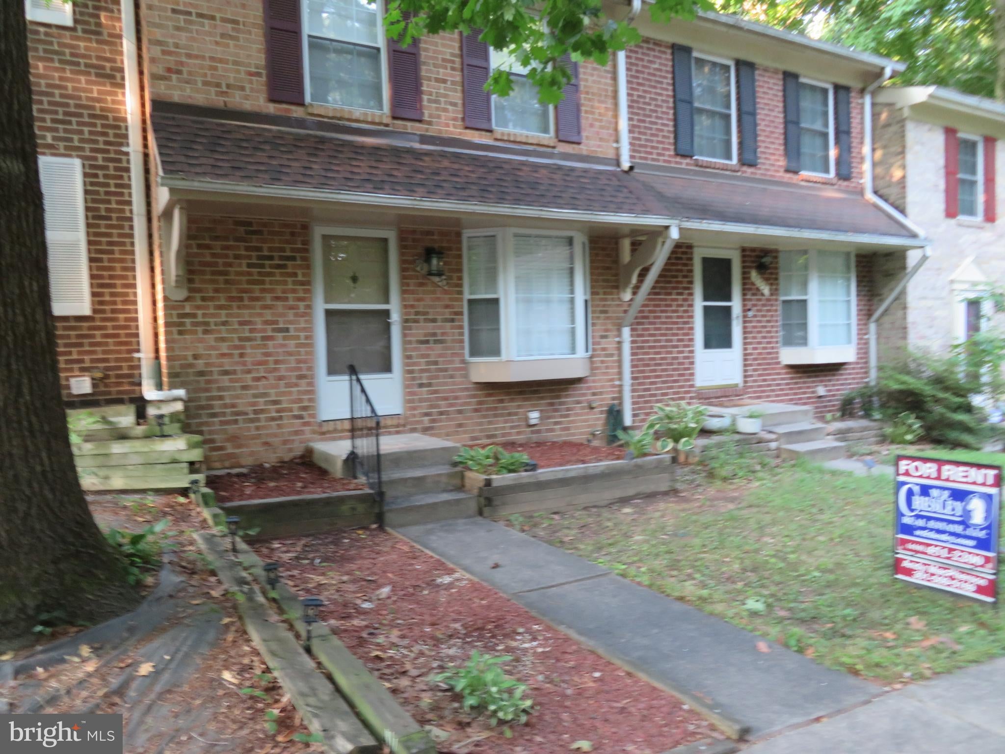 9150 LAMBSKIN LANE