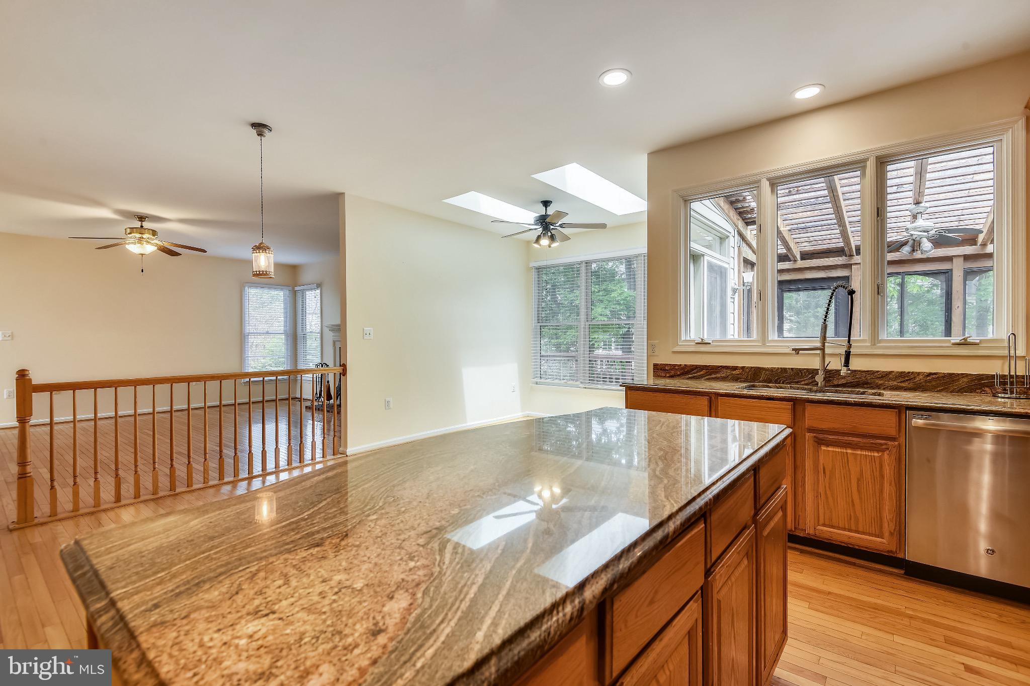 SYCAMORE LAKES - Residential Lease