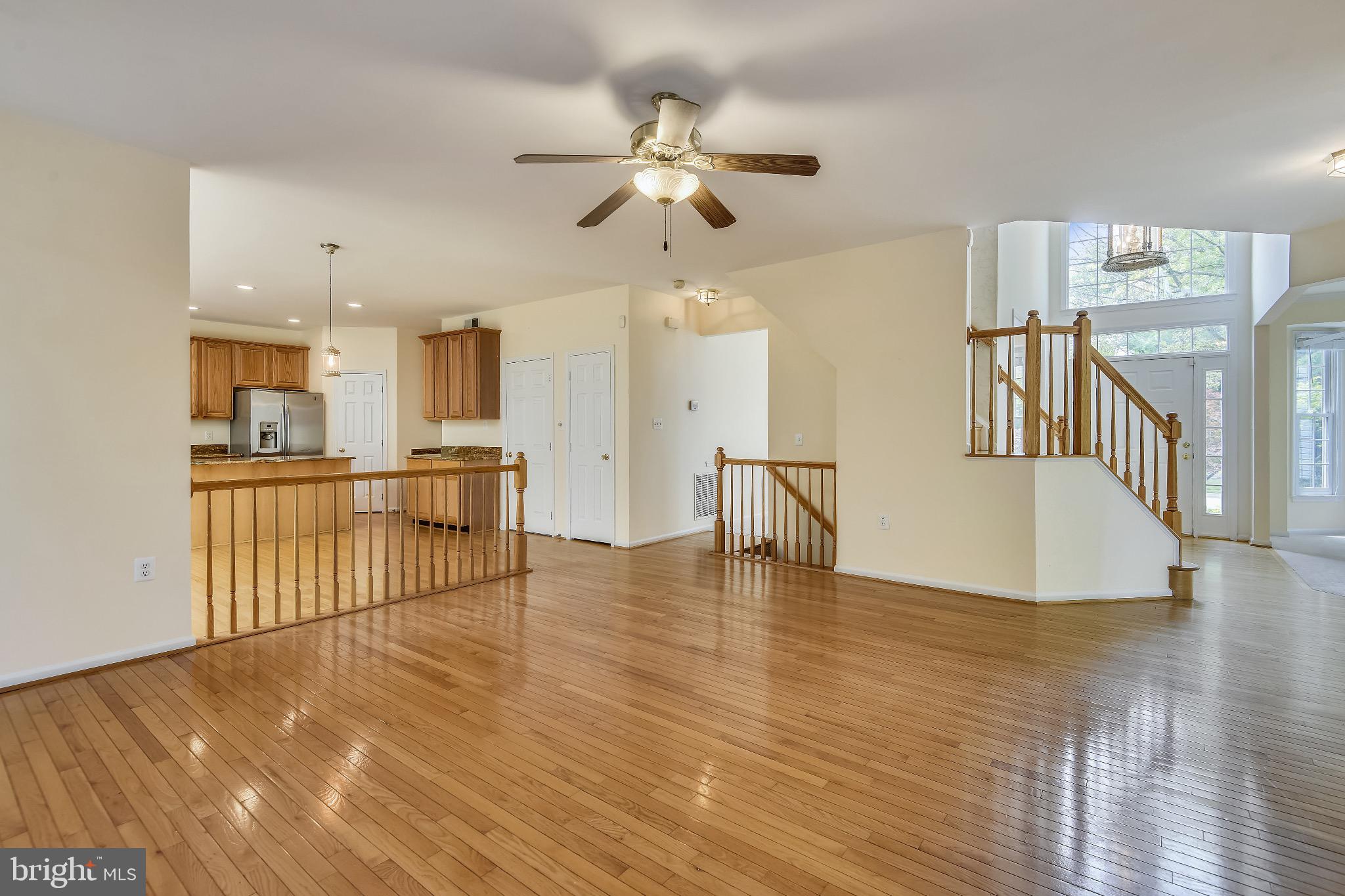 SYCAMORE LAKES - Residential Lease