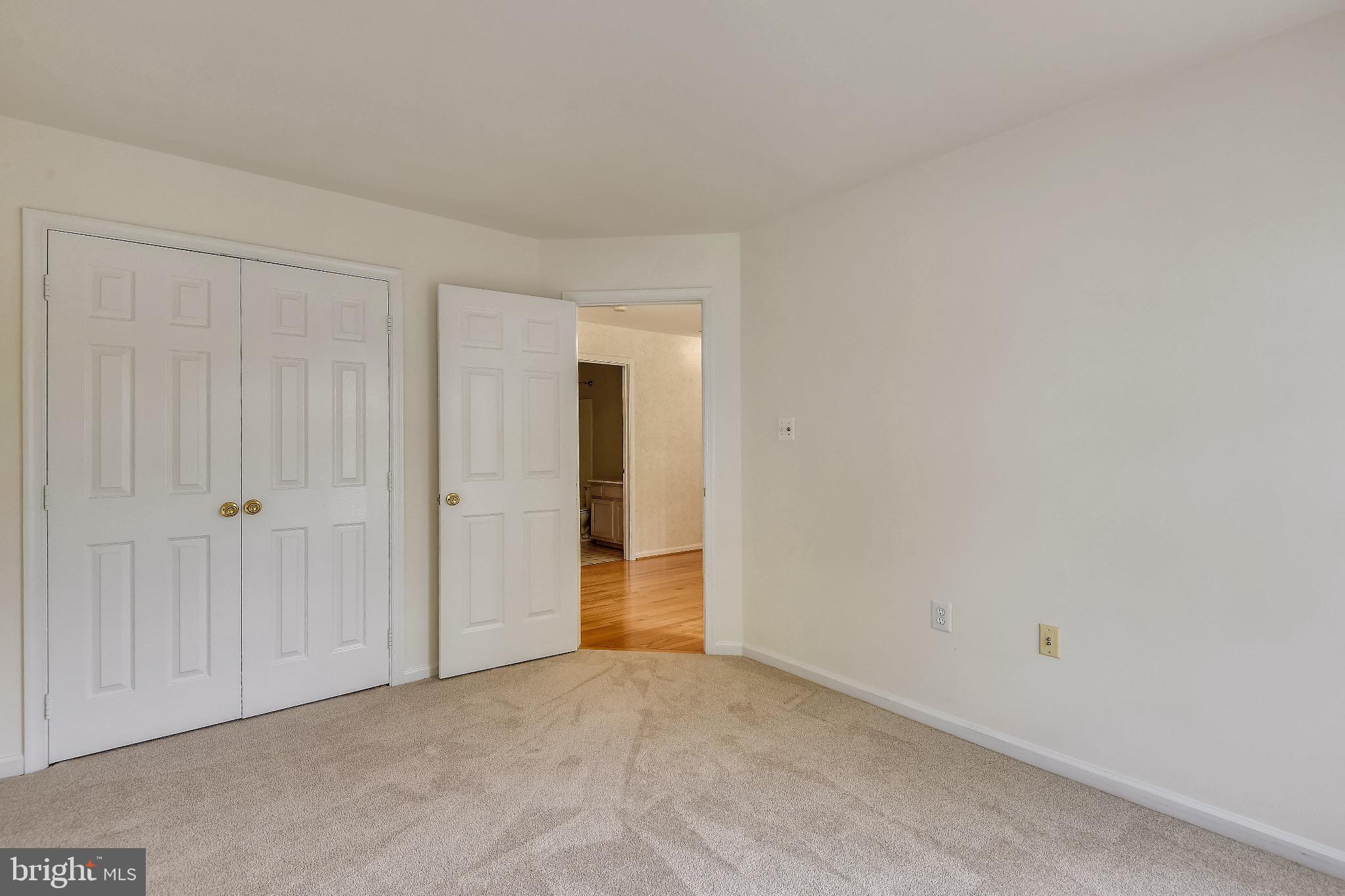 SYCAMORE LAKES - Residential Lease