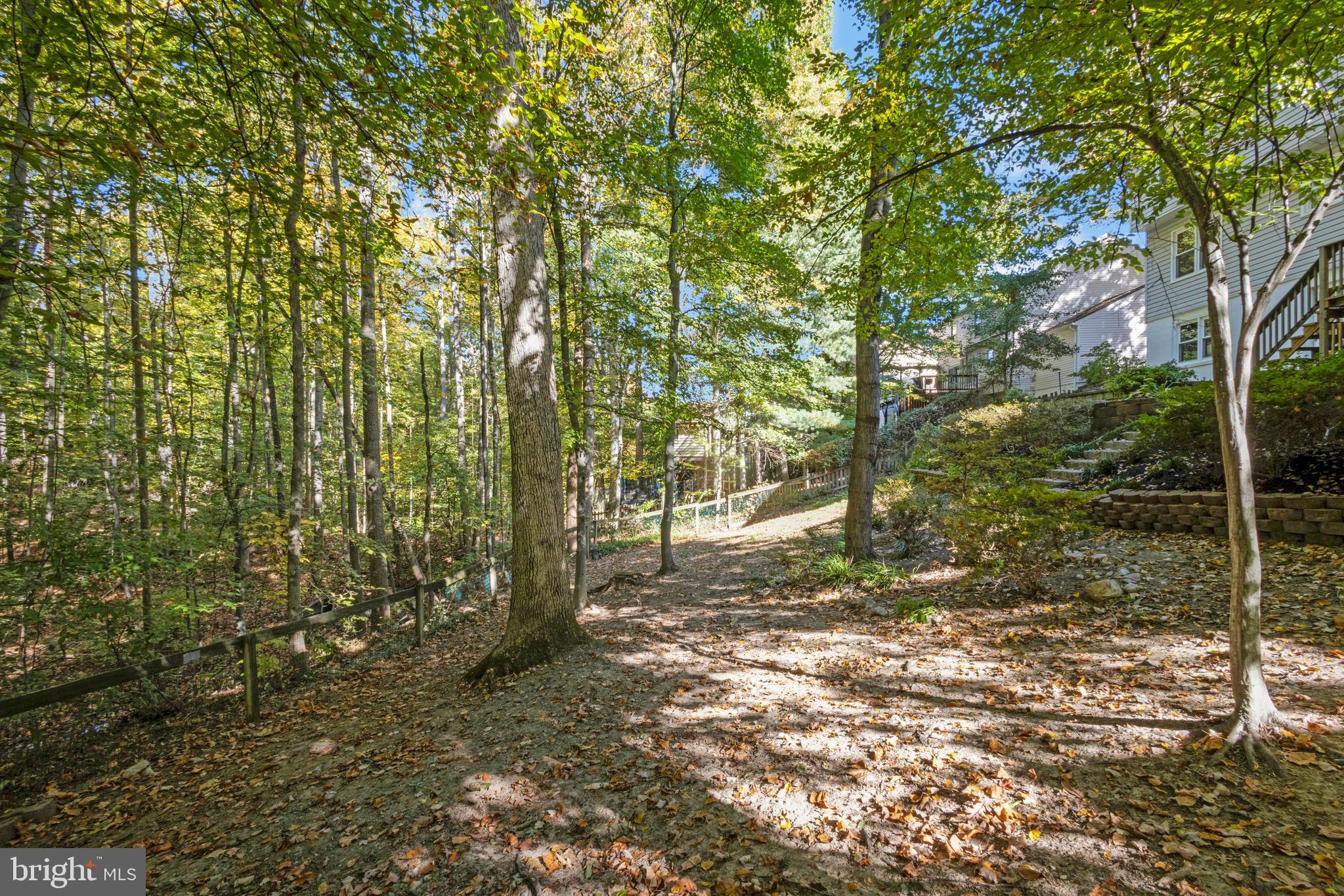 LAKEWOOD HILLS - Residential
