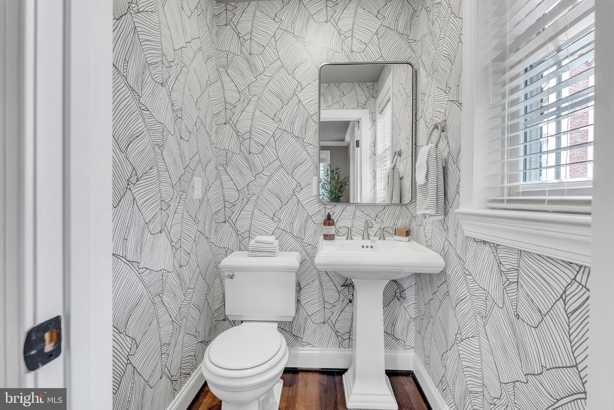 CHEVY CHASE - Residential