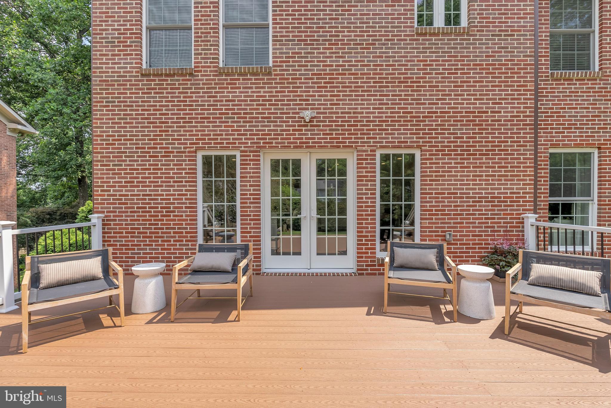 CHEVY CHASE - Residential