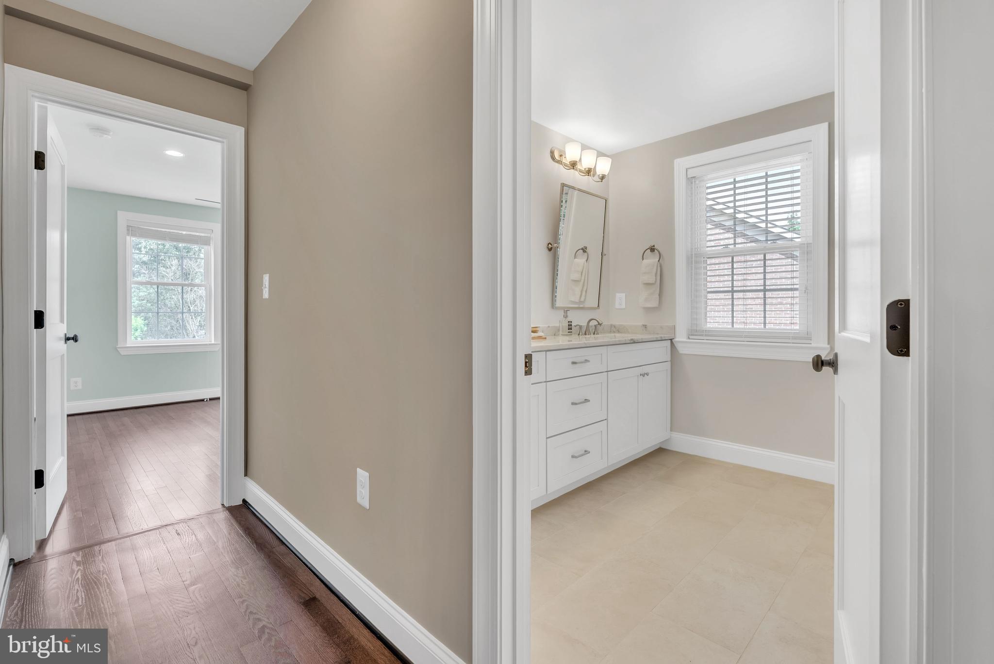 CHEVY CHASE - Residential