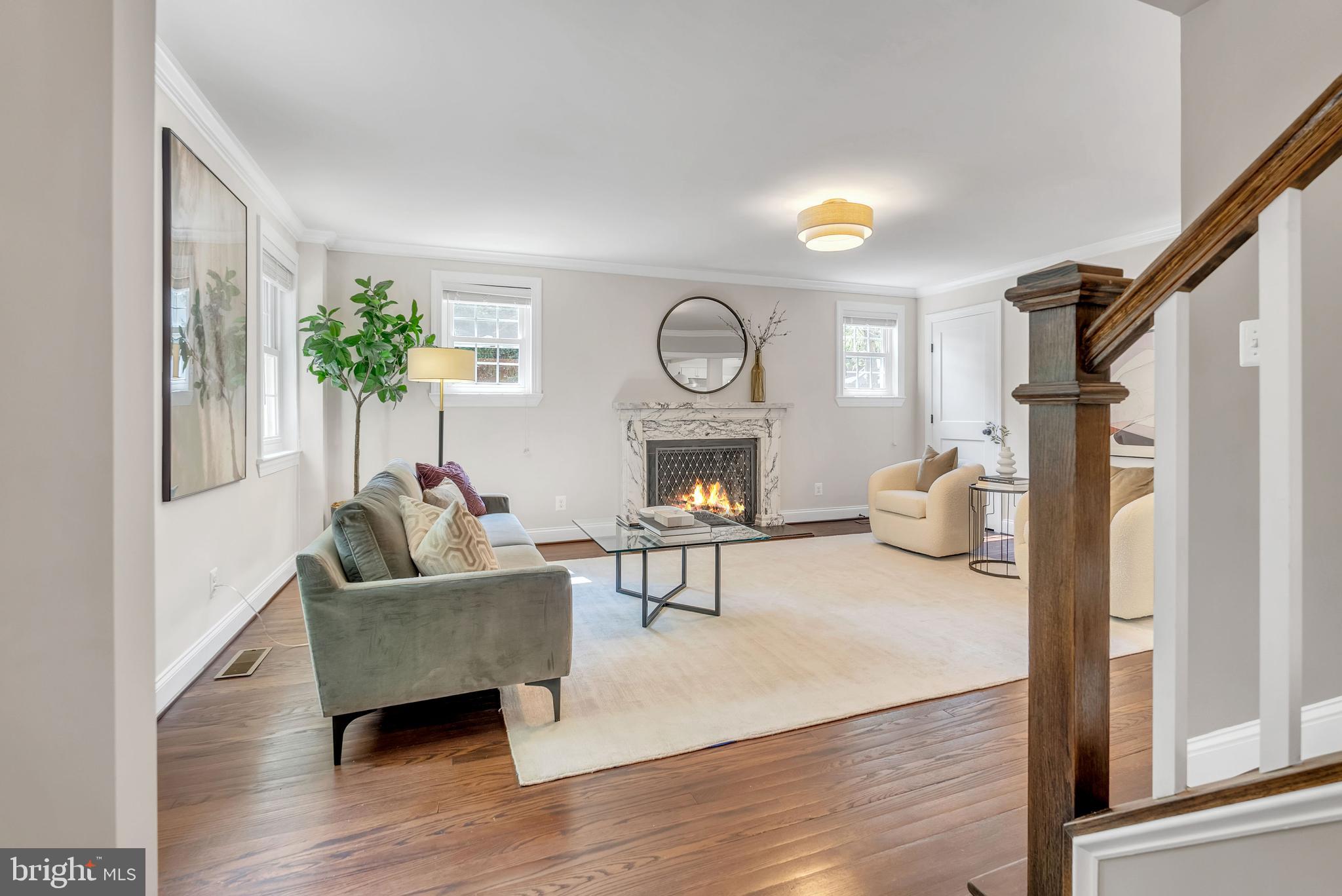 CHEVY CHASE - Residential