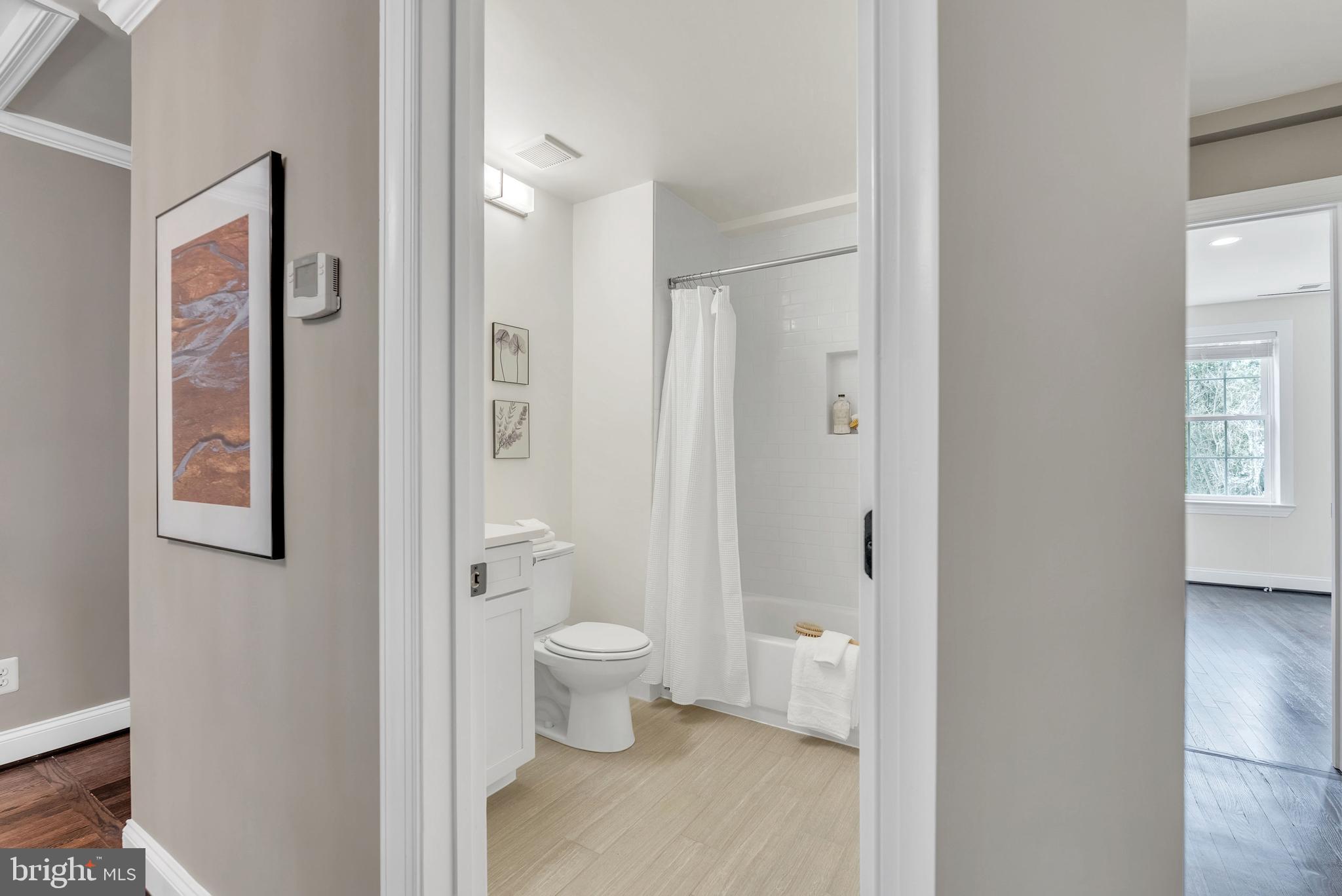 CHEVY CHASE - Residential