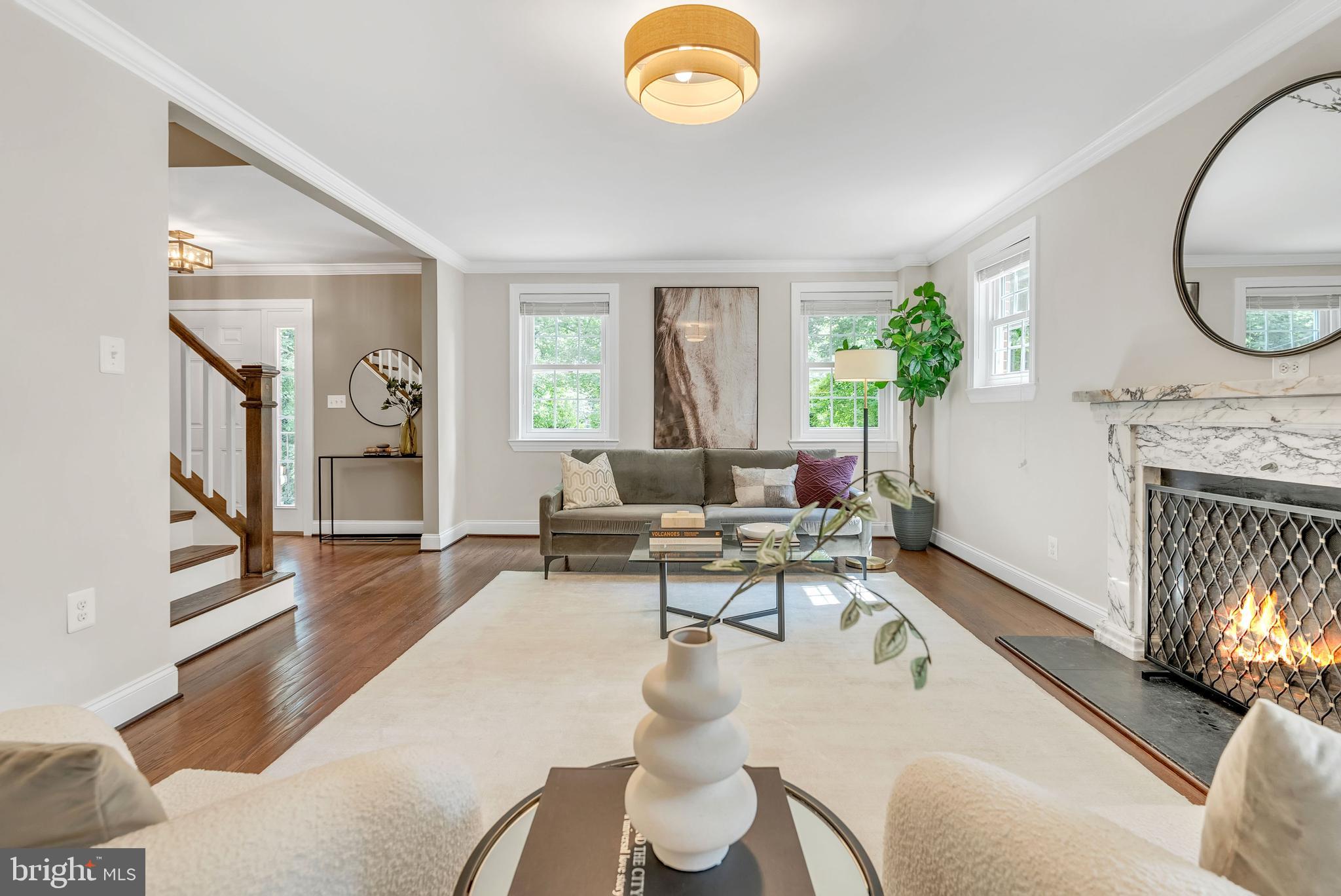 CHEVY CHASE - Residential