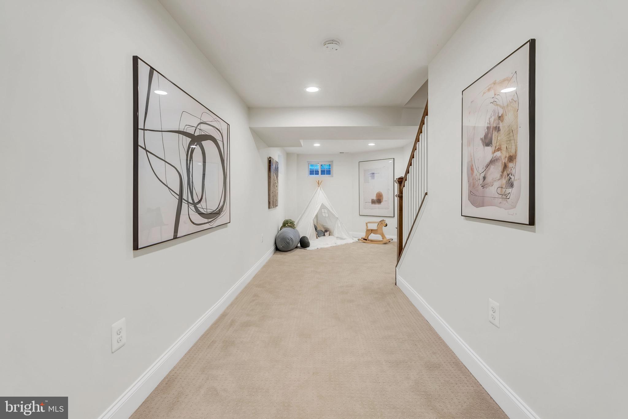 CHEVY CHASE - Residential