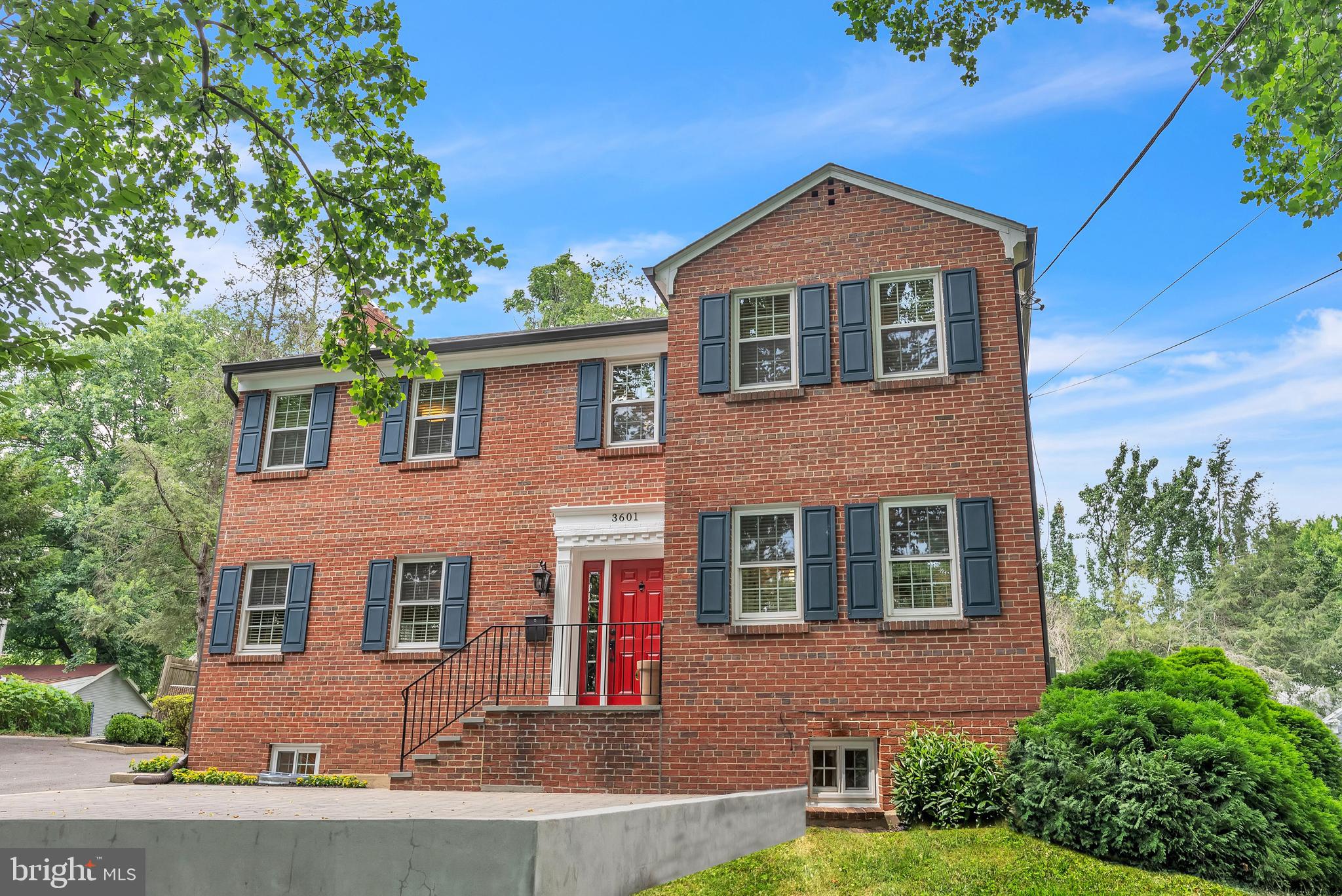 CHEVY CHASE - Residential