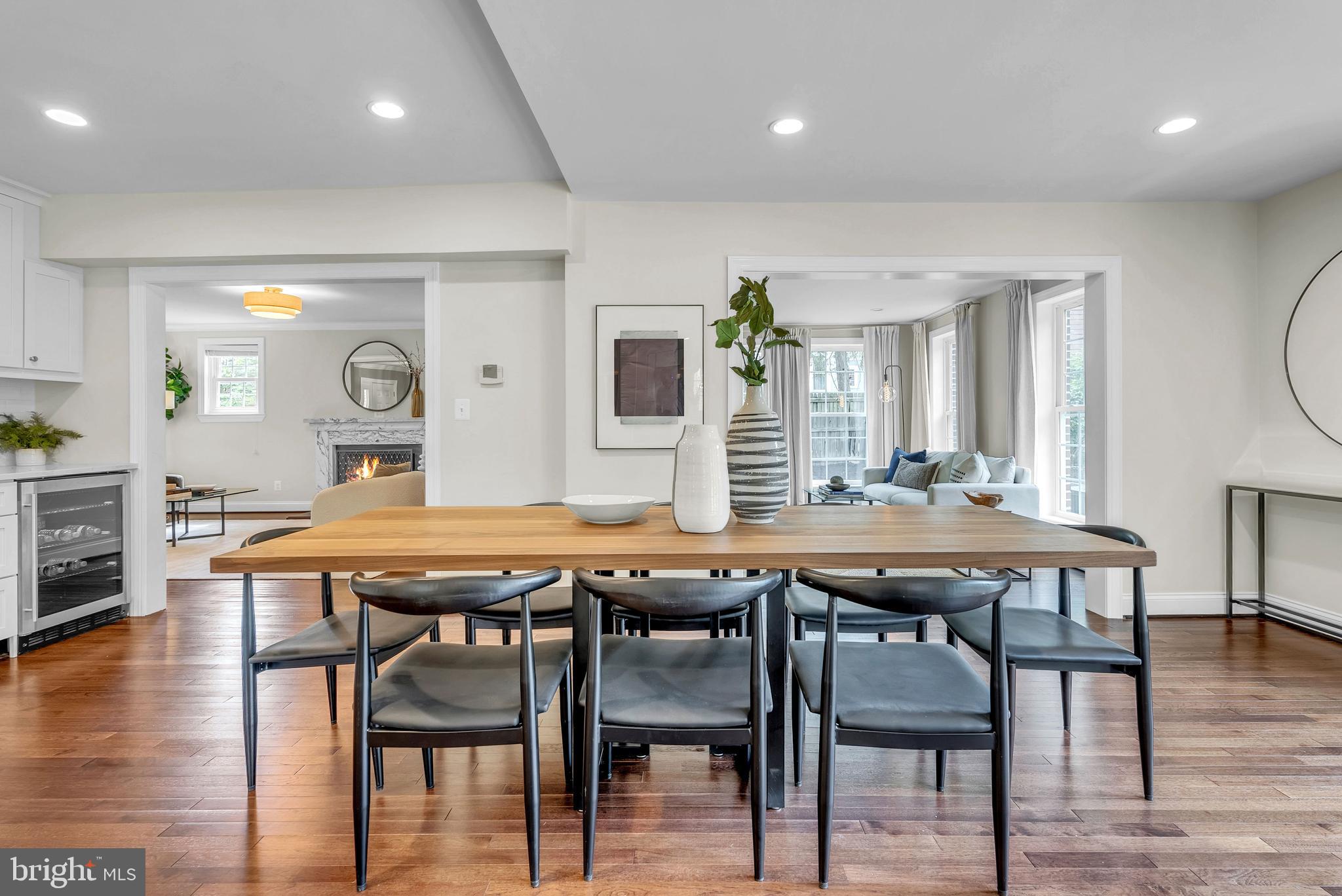 CHEVY CHASE - Residential