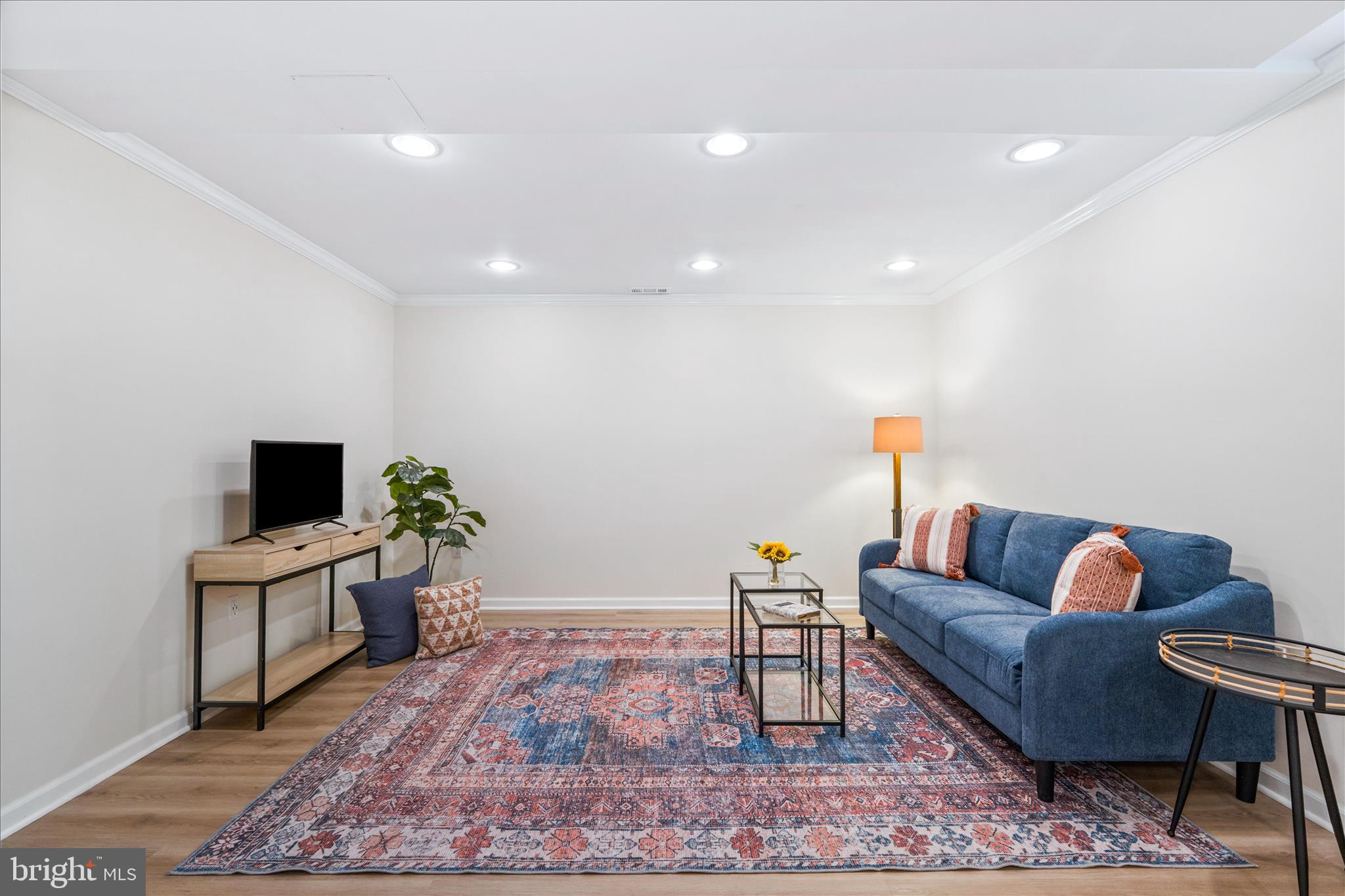 DEARBOUGHT - Residential