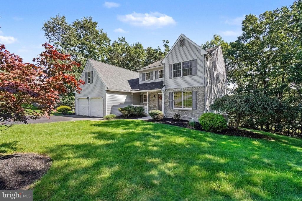 Photo of 44 Teaberry Drive, DRUMS, PA 18222 (MLS # PALU2003256)