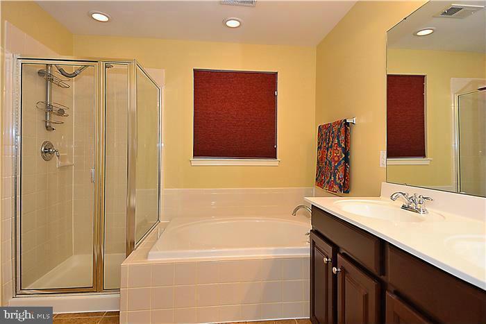 FRONTIER SPRING - Residential Lease