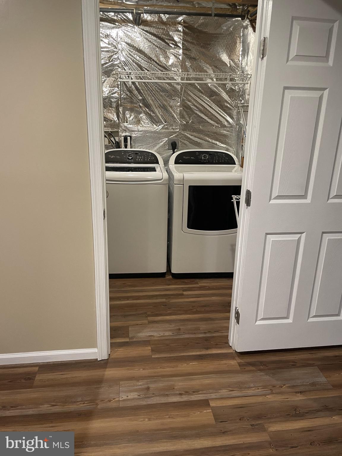 FRONTIER SPRING - Residential Lease