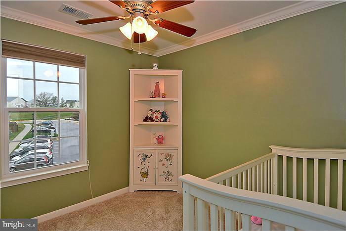 FRONTIER SPRING - Residential Lease