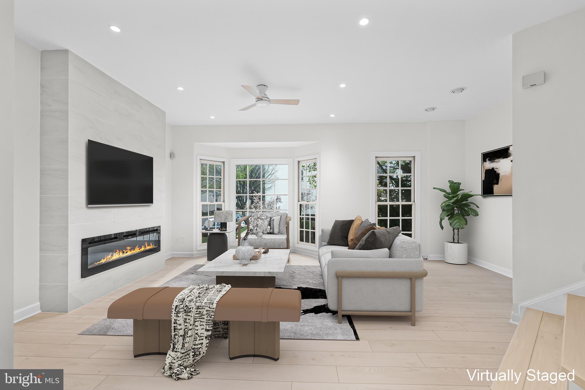 12414 CEDAR LAKES DRIVE