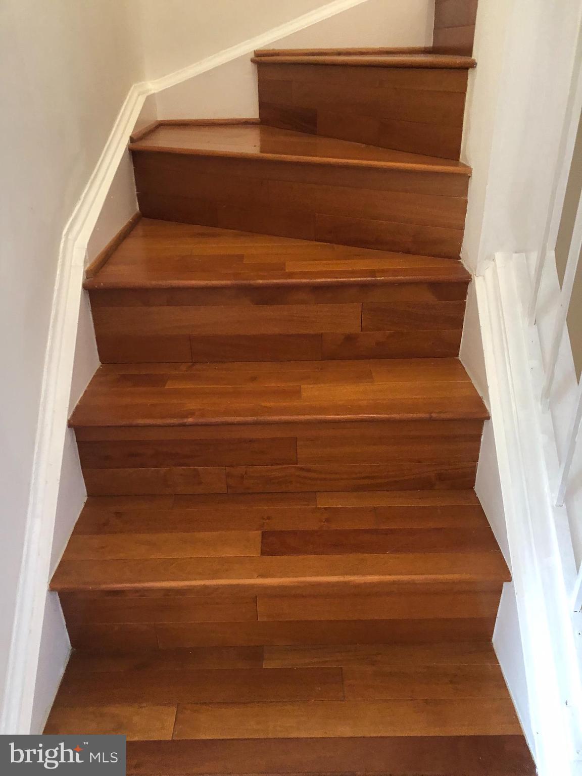 IVY SQUARE - Residential