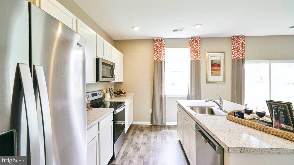 BARKSDALE CROSSING - Residential