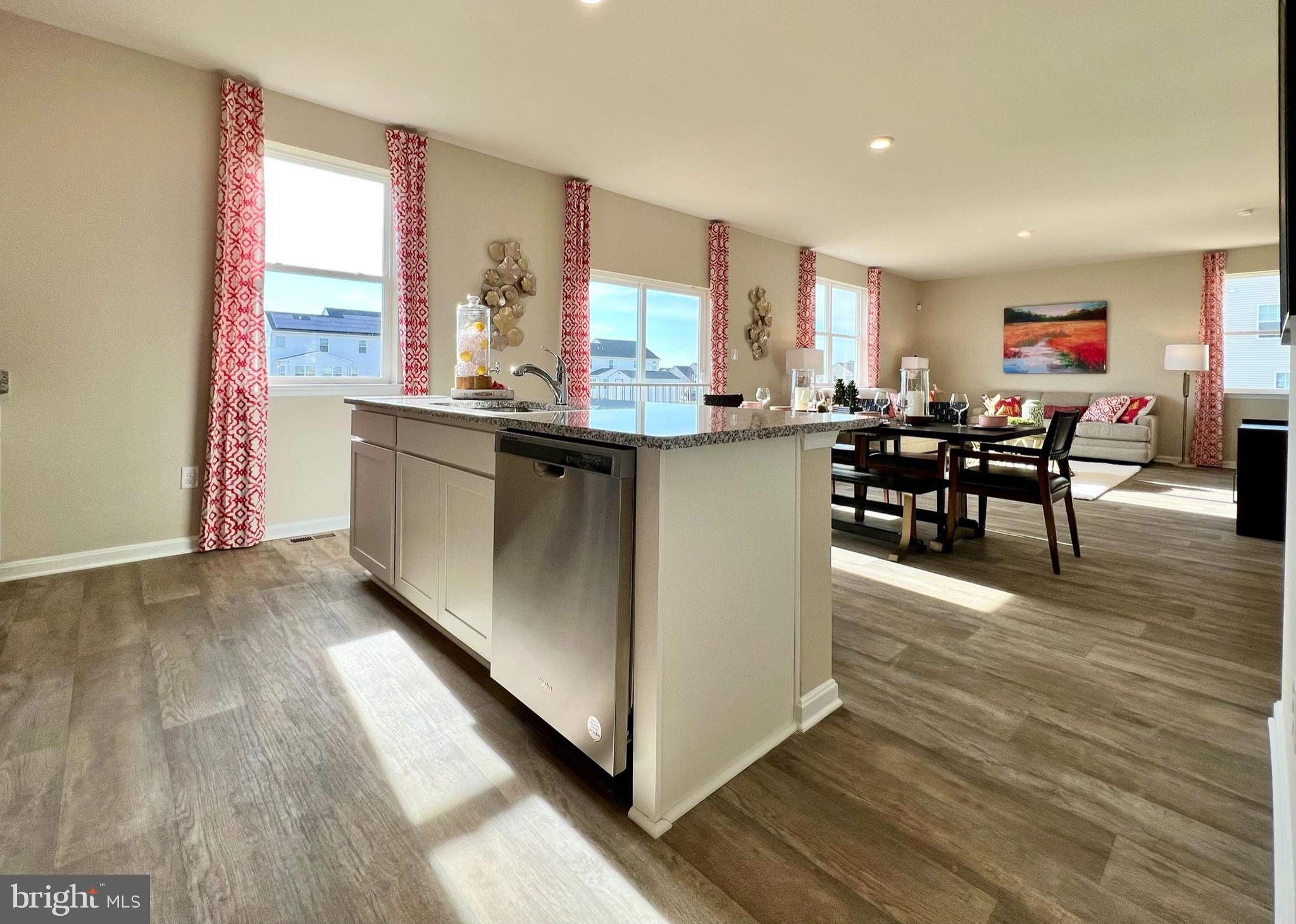 BARKSDALE CROSSING - Residential