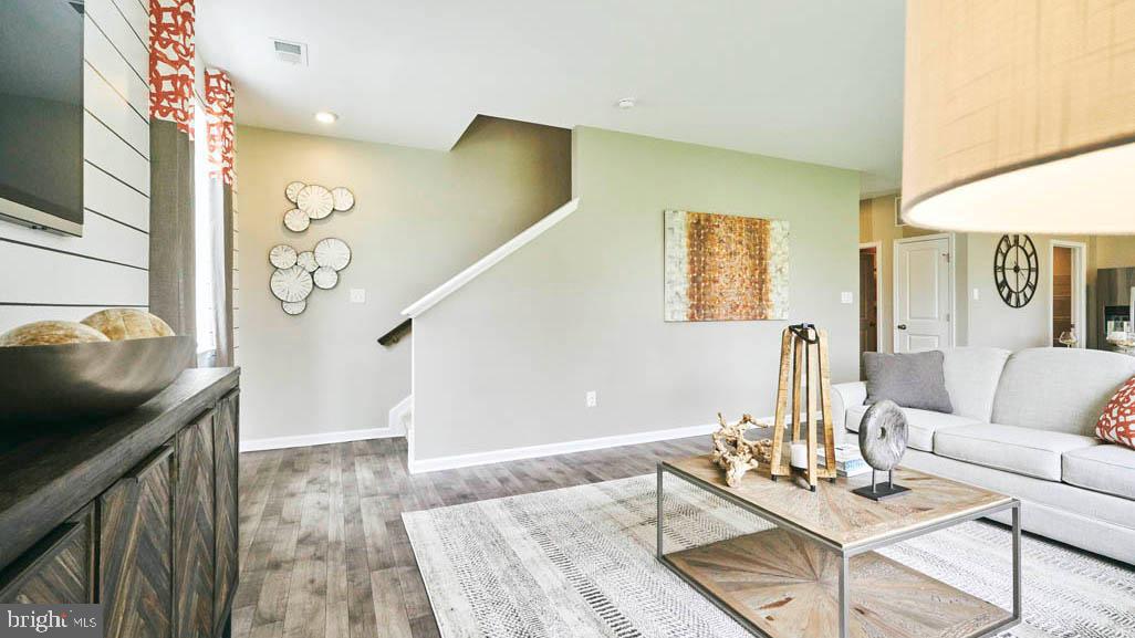 BARKSDALE CROSSING - Residential