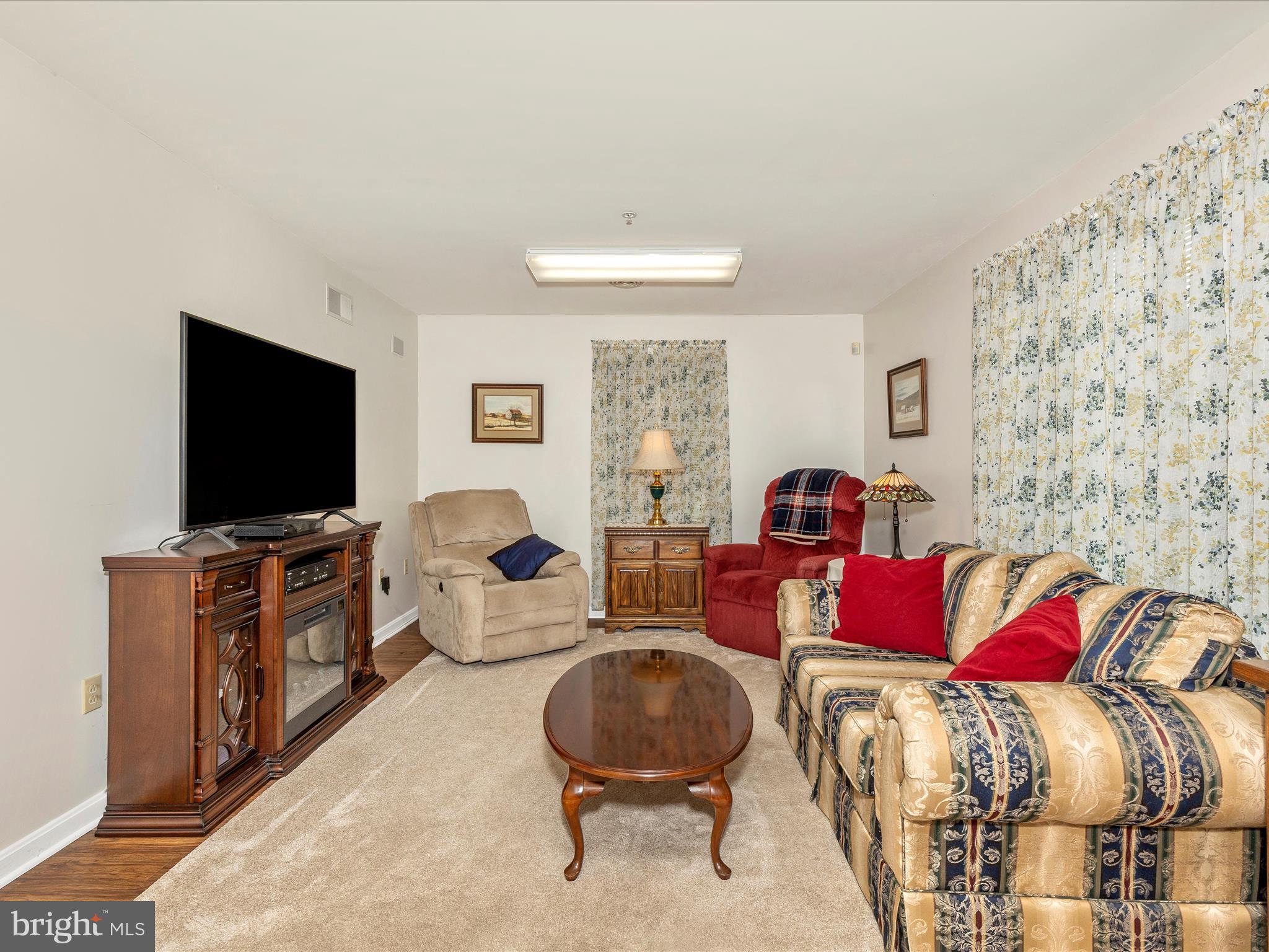 SPRINGDALE VILLAGE - Residential