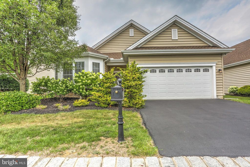 Photo of 1395 EMERSON DR, MOUNT JOY, PA 17552 (MLS # PALA2036940)