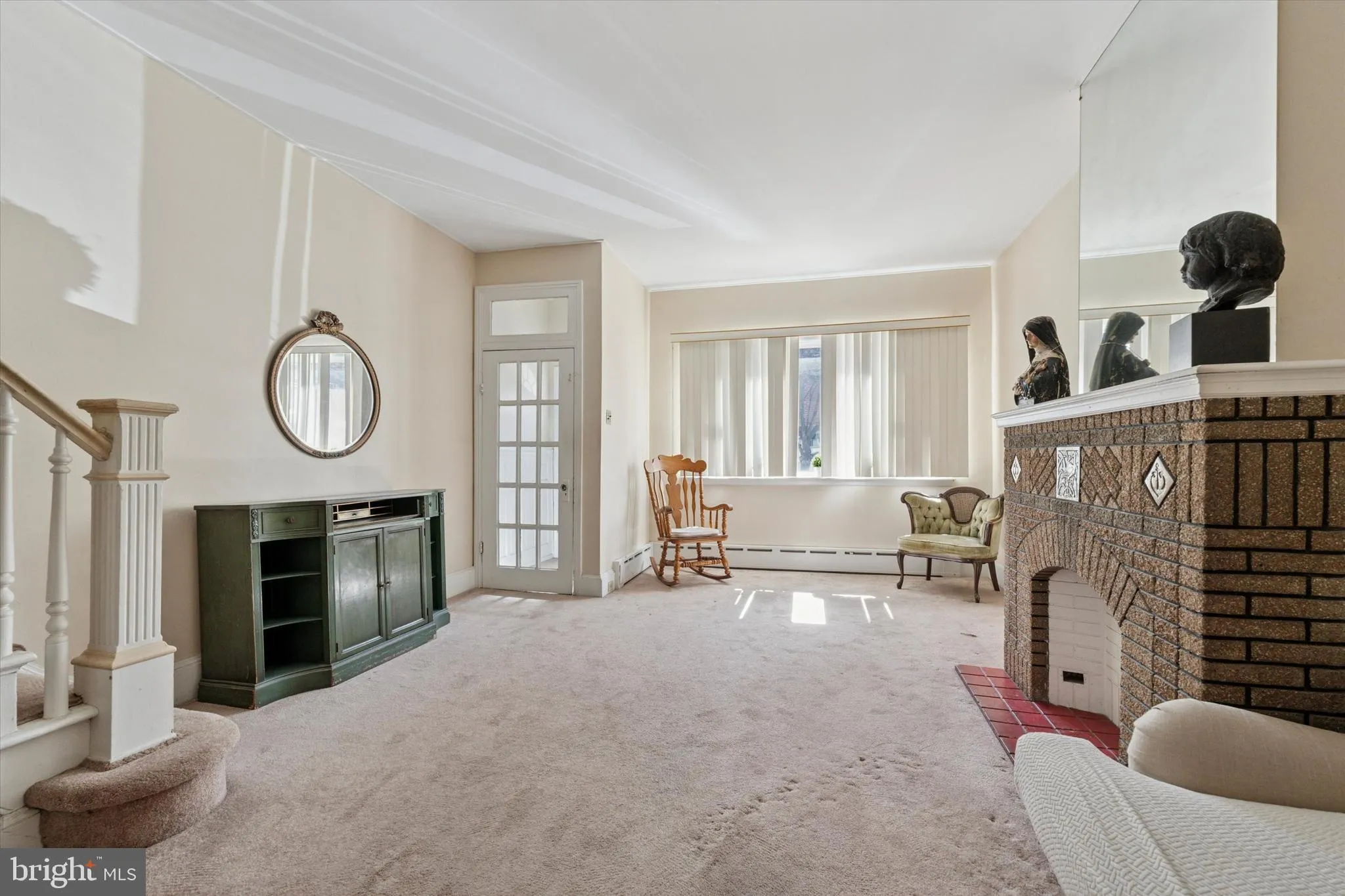 Philadelphia, Pennsylvania 19147, United States, 3 Bedrooms Bedrooms, ,2 BathroomsBathrooms,Residential,Pending,92262