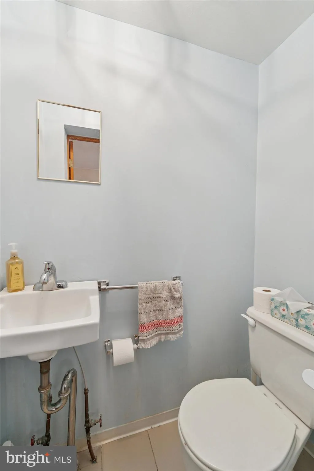 Philadelphia, Pennsylvania 19147, United States, 3 Bedrooms Bedrooms, ,2 BathroomsBathrooms,Residential,Pending,92262