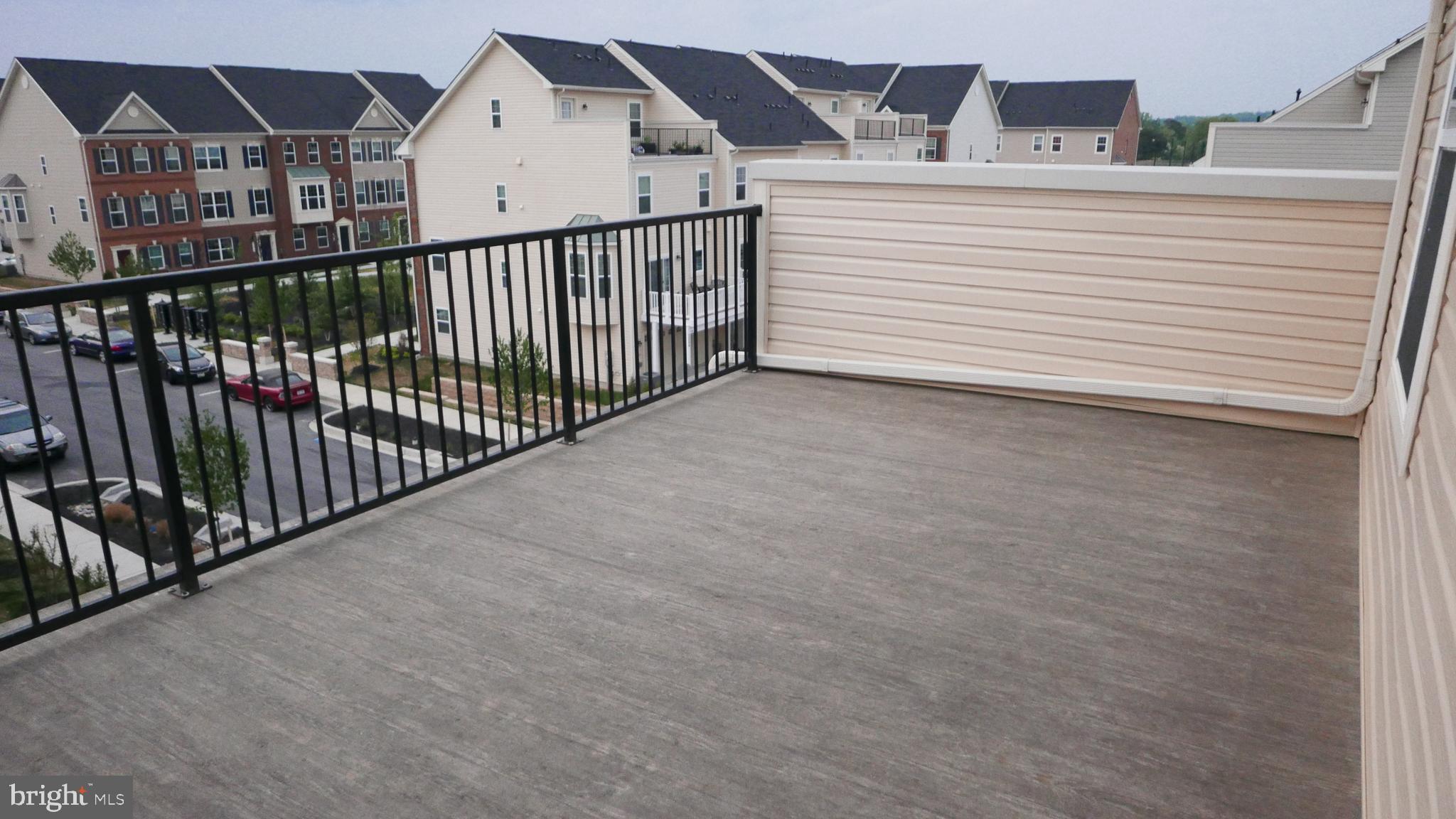 OXFORD SQUARE - Residential