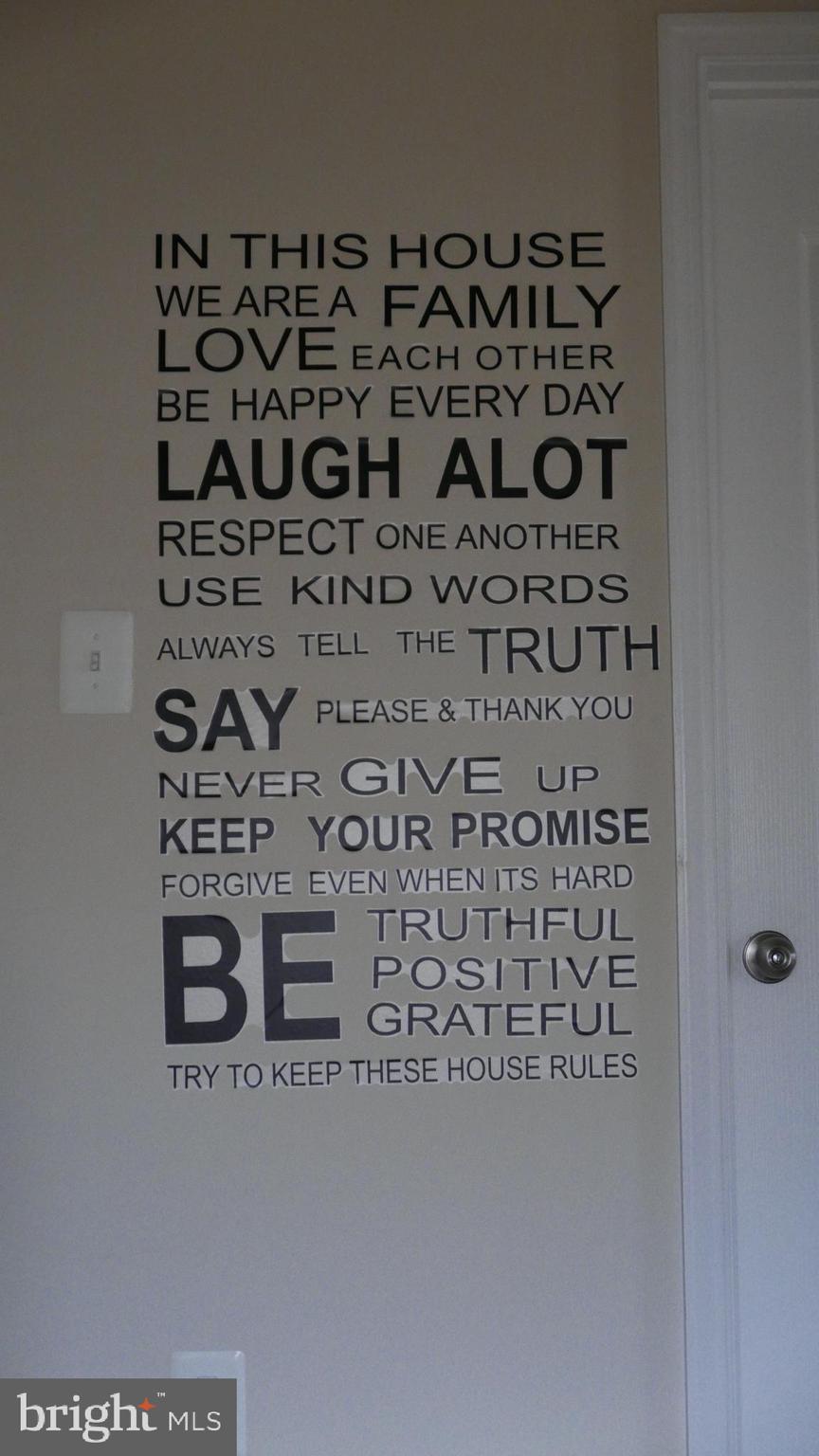 OXFORD SQUARE - Residential