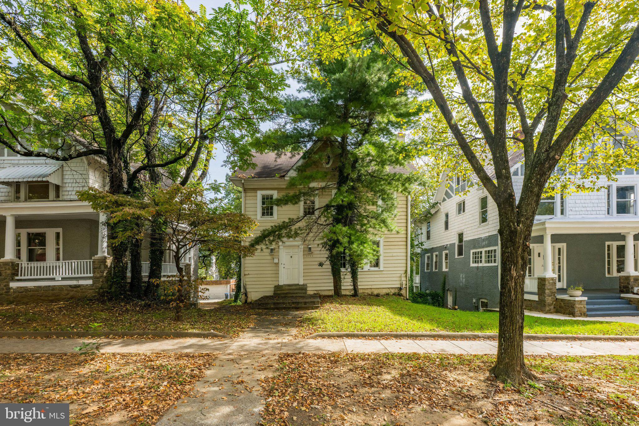 2709, 2711, 2713, 2715 WISCONSIN AVENUE NW