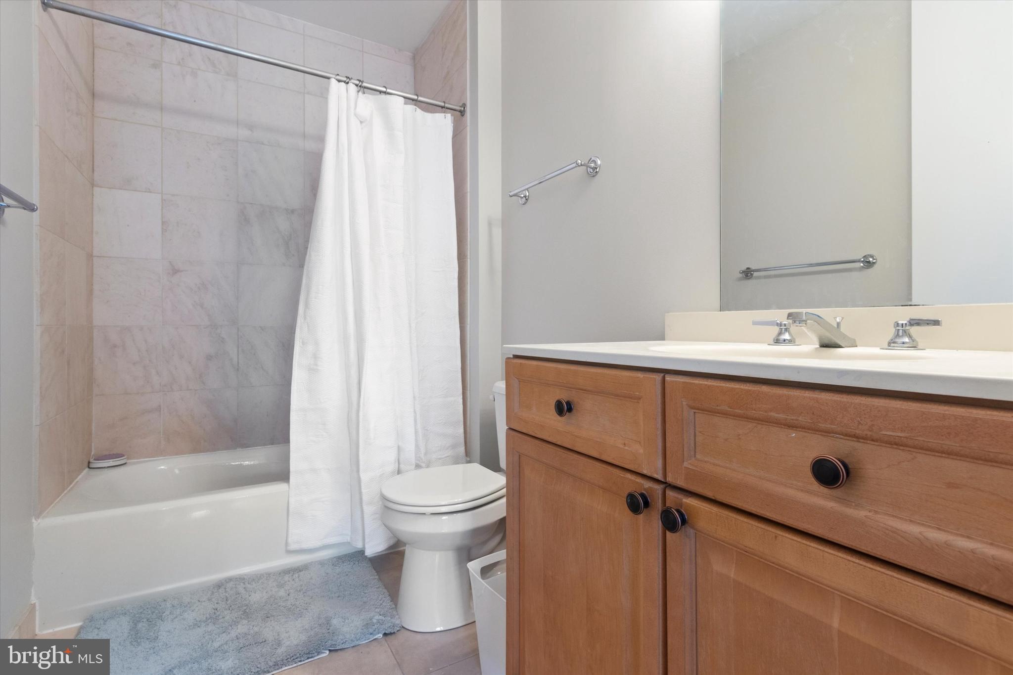 ART MUSEUM AREA - Residential