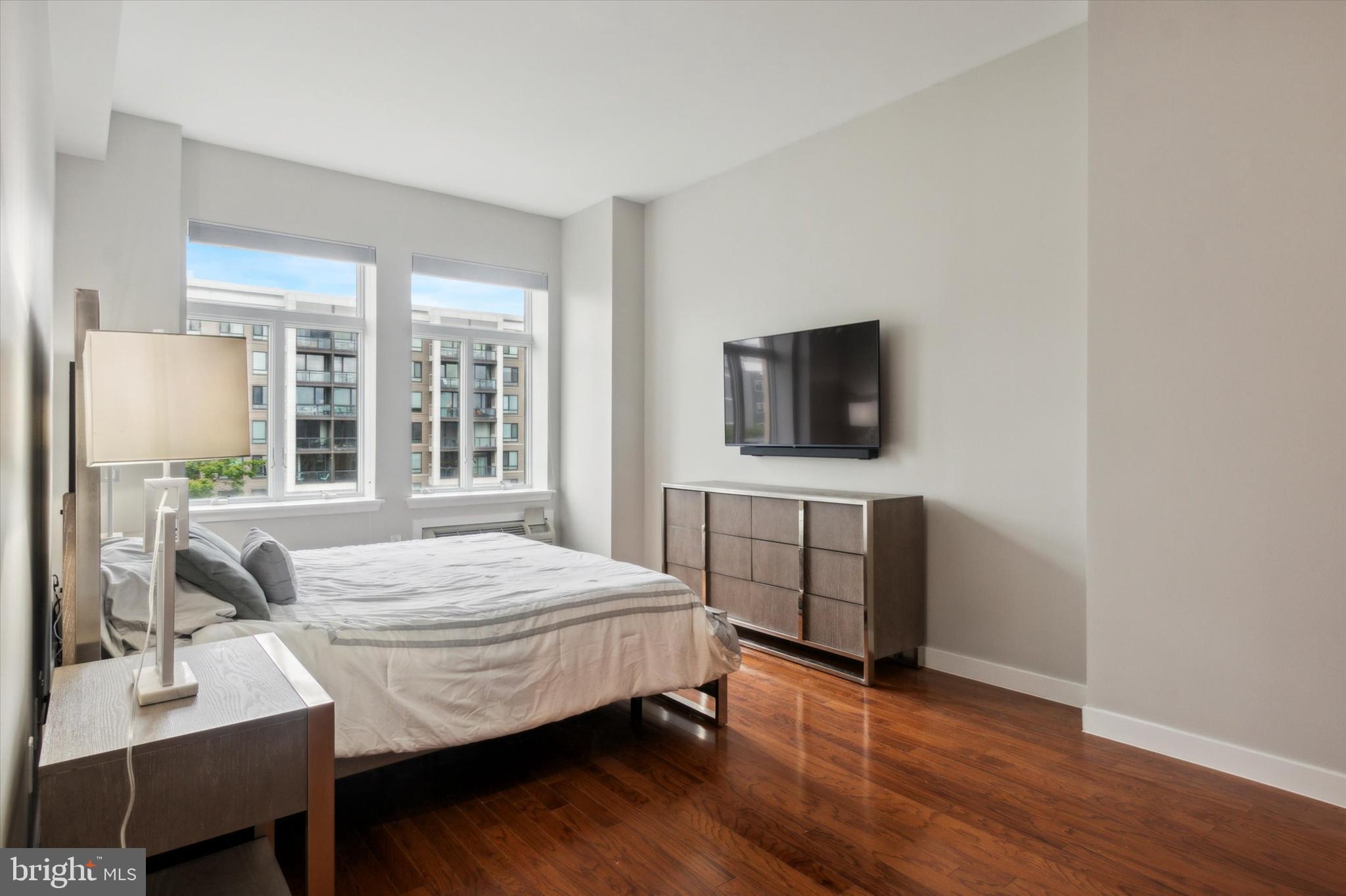 ART MUSEUM AREA - Residential