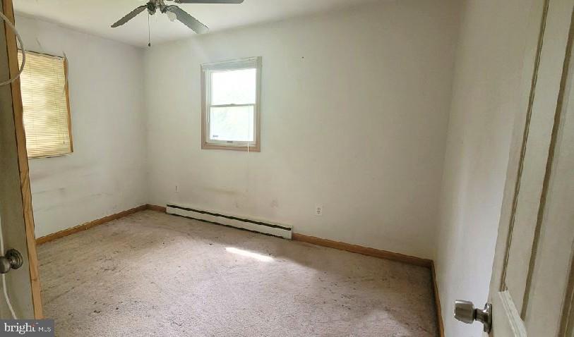 FOXCHASE MANOR - Residential