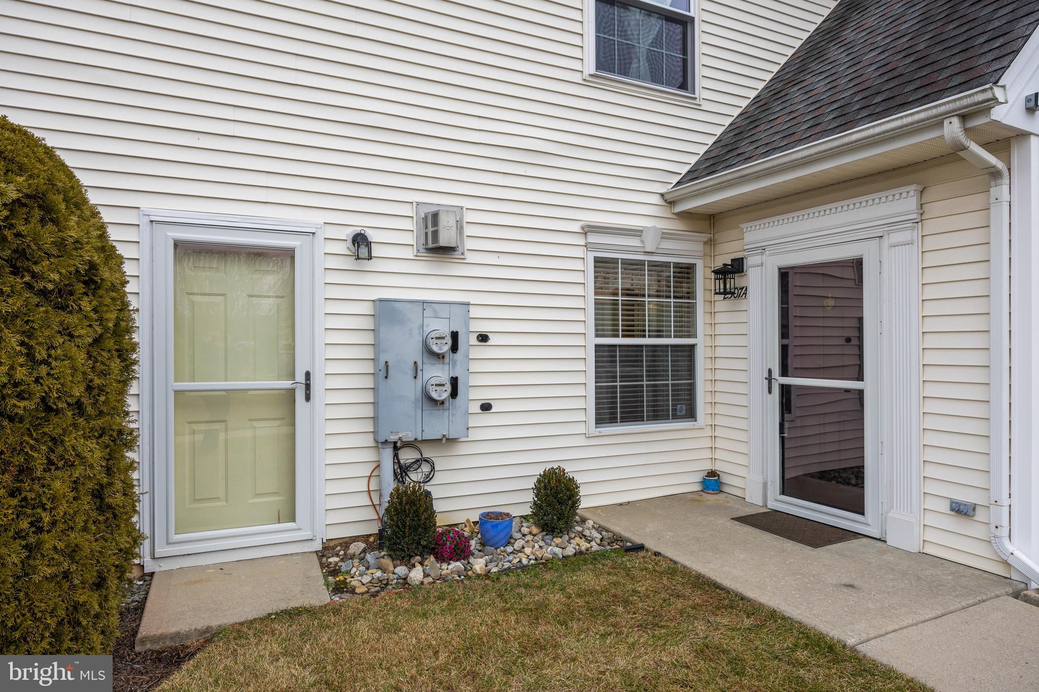 2507A BLUEGRASS DRIVE