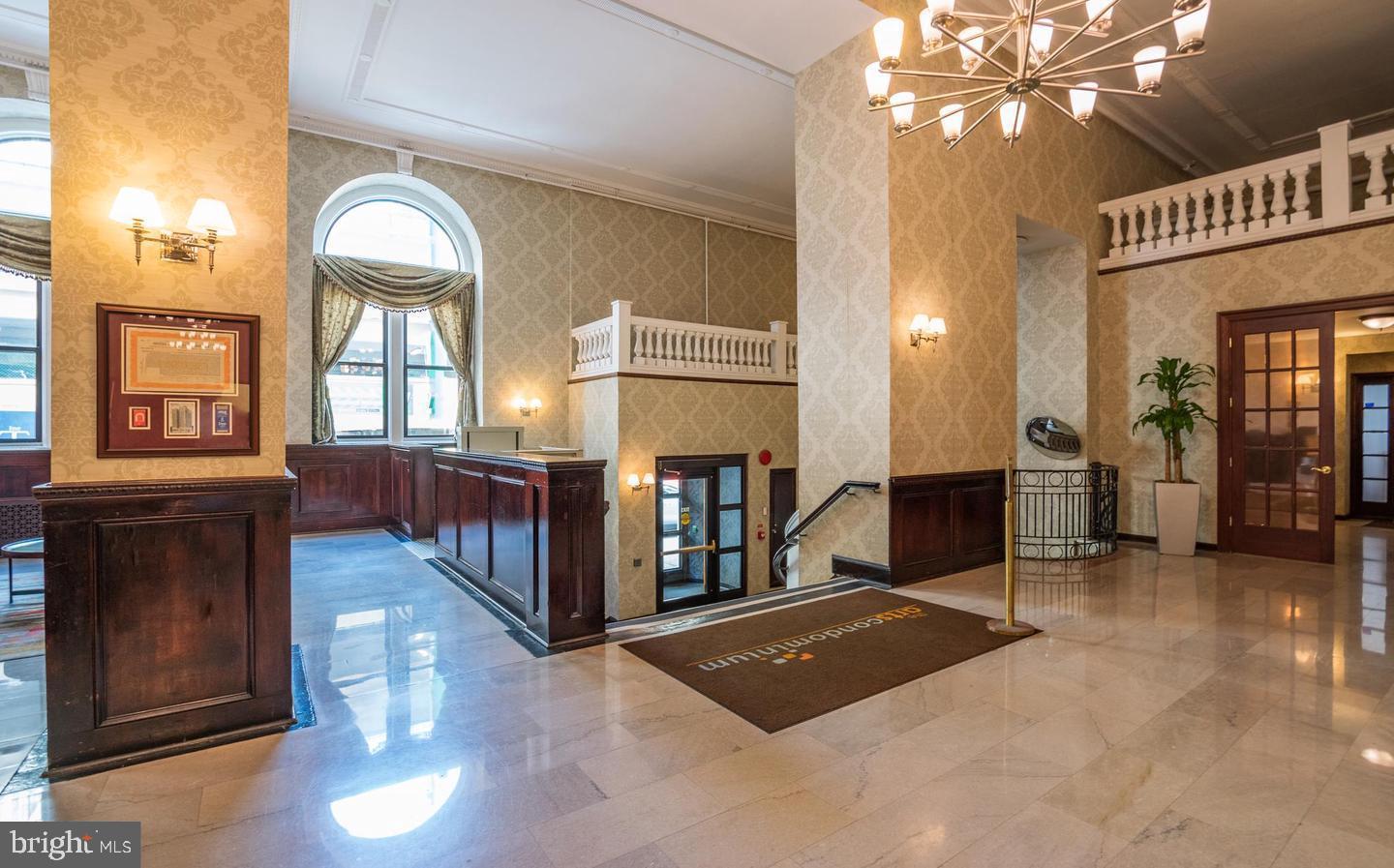 AVENUE OF THE ARTS - Residential Lease