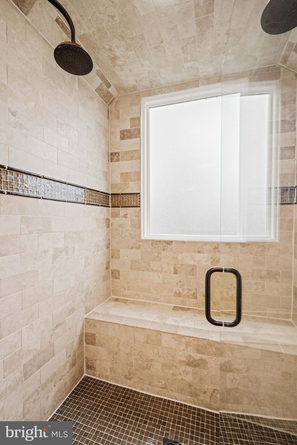 COLLEGE PARK - Residential