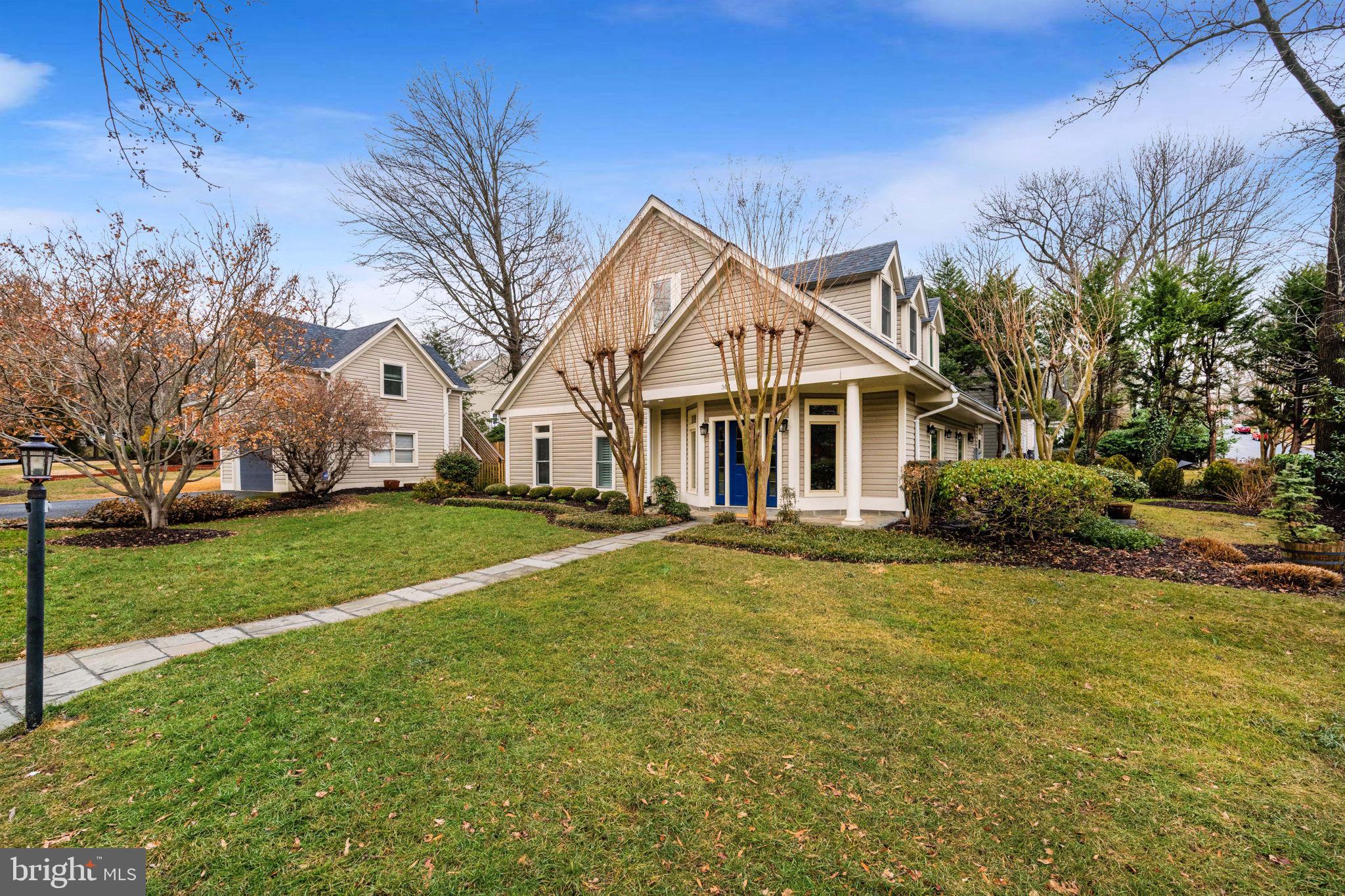 COLLEGE PARK - Residential