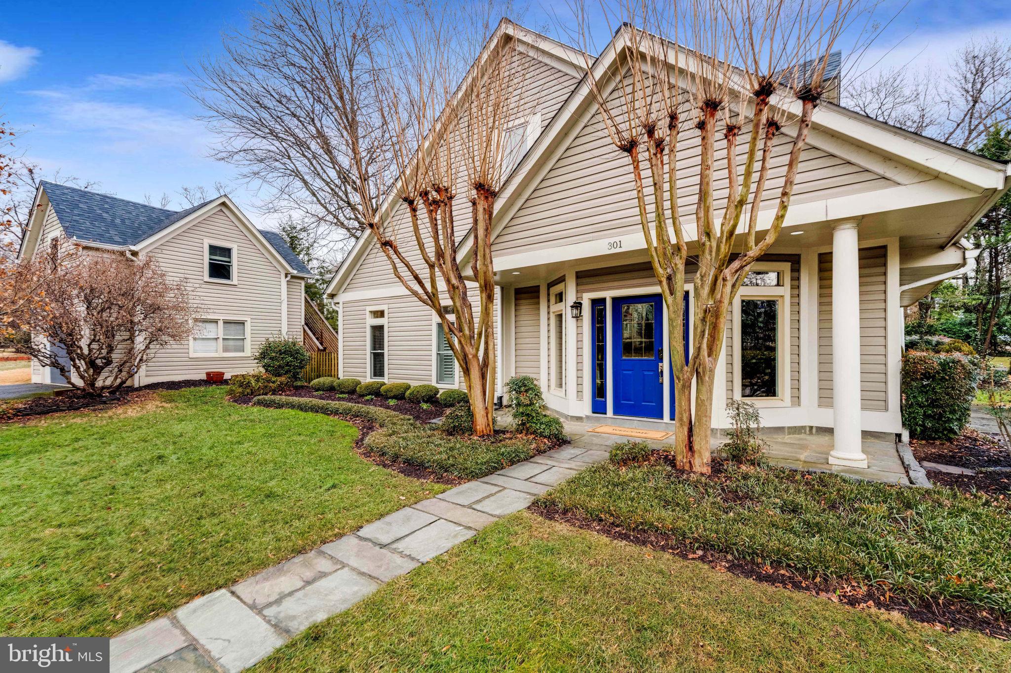 COLLEGE PARK - Residential